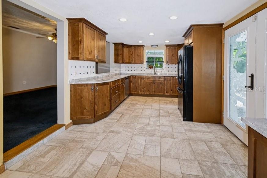13016 SOMERLOTT PL — photo 21