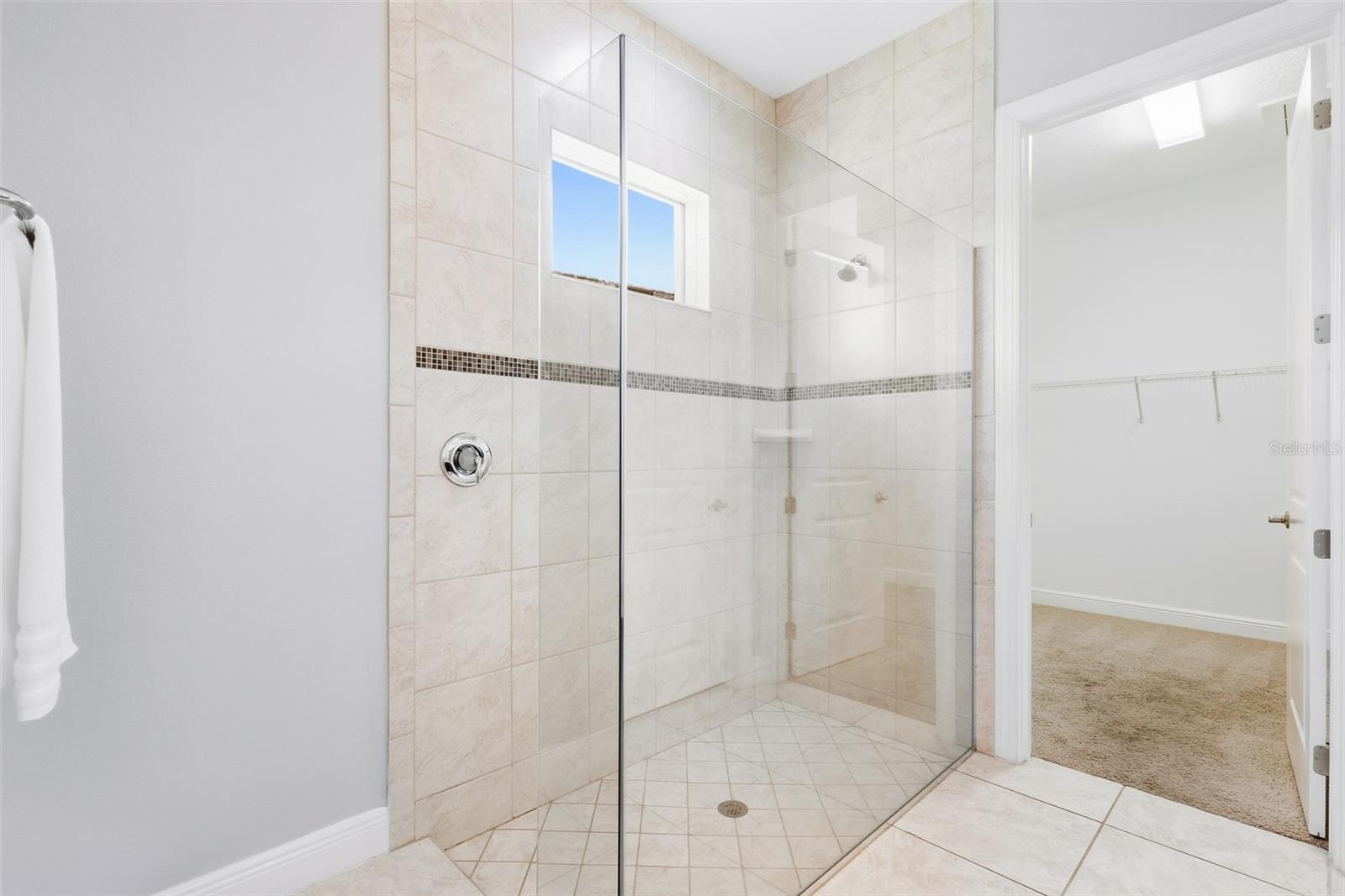 9817 MARBELLA DR — photo 45
