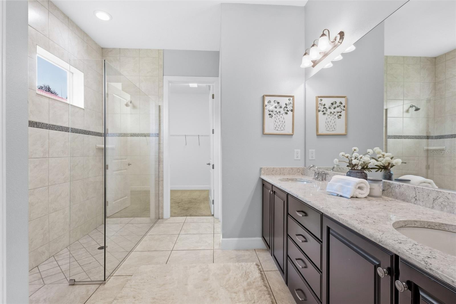 9817 MARBELLA DR — photo 44