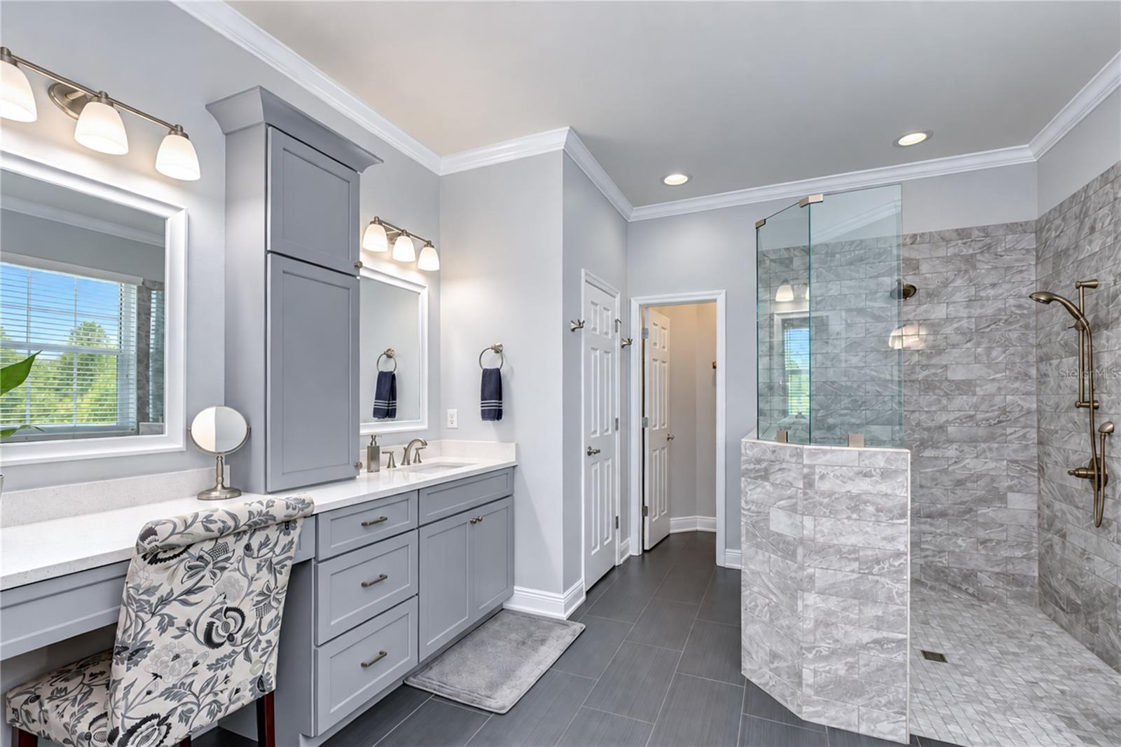 8530 NORTHTON GROVES BLVD — photo 30