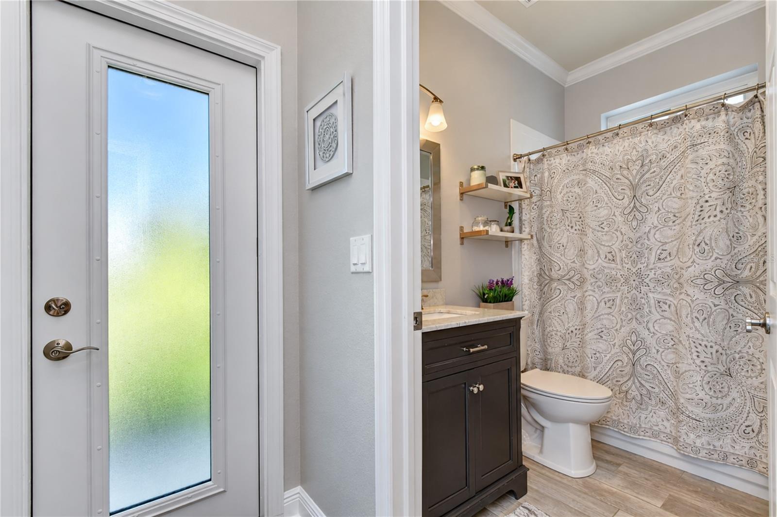 8530 NORTHTON GROVES BLVD — photo 40