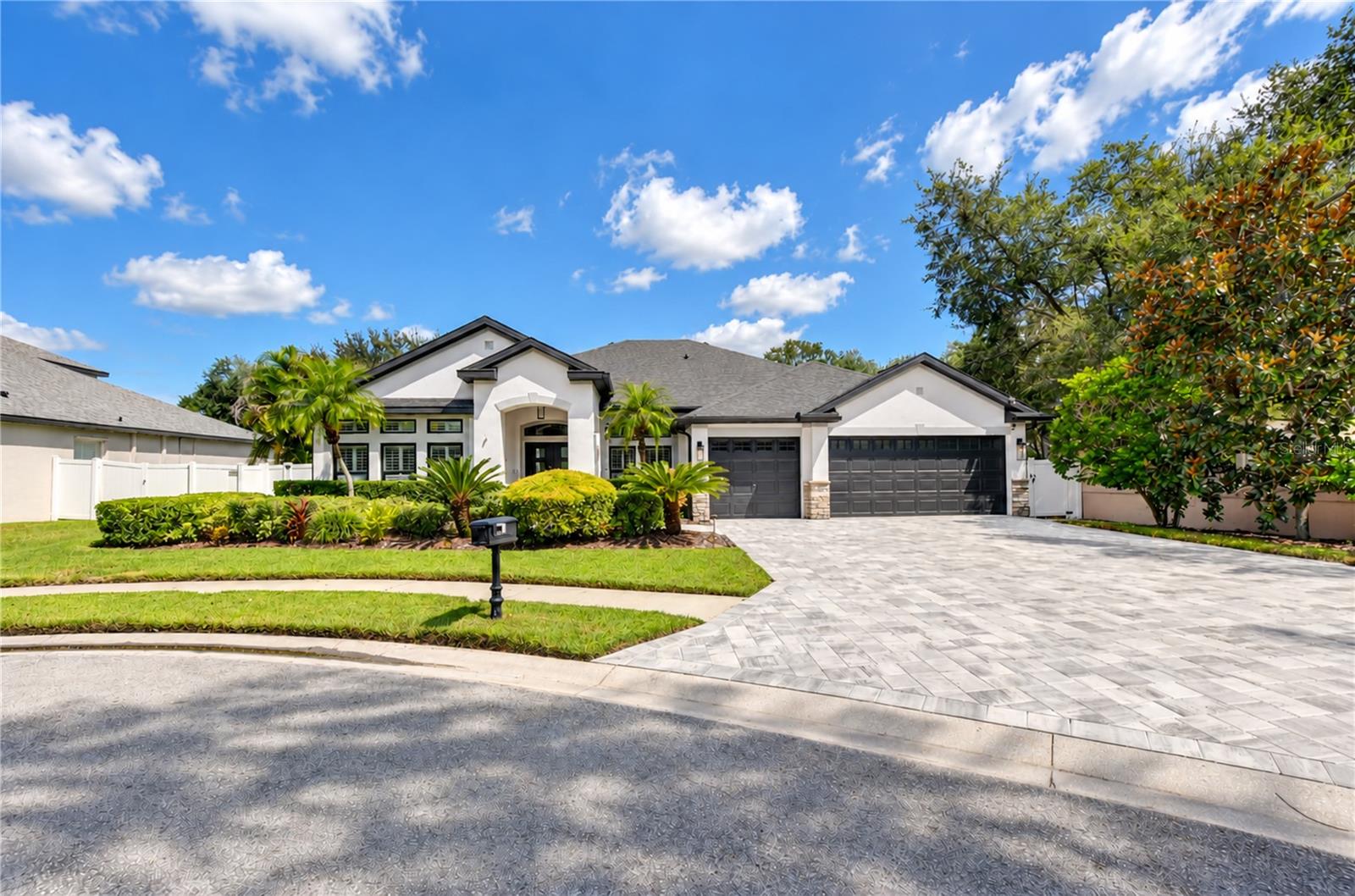 8530 NORTHTON GROVES BLVD — photo 4