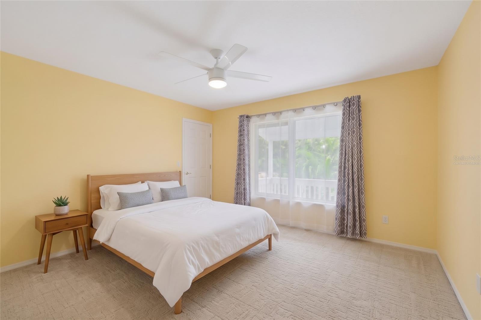 817 OAK VISTA DR — photo 24