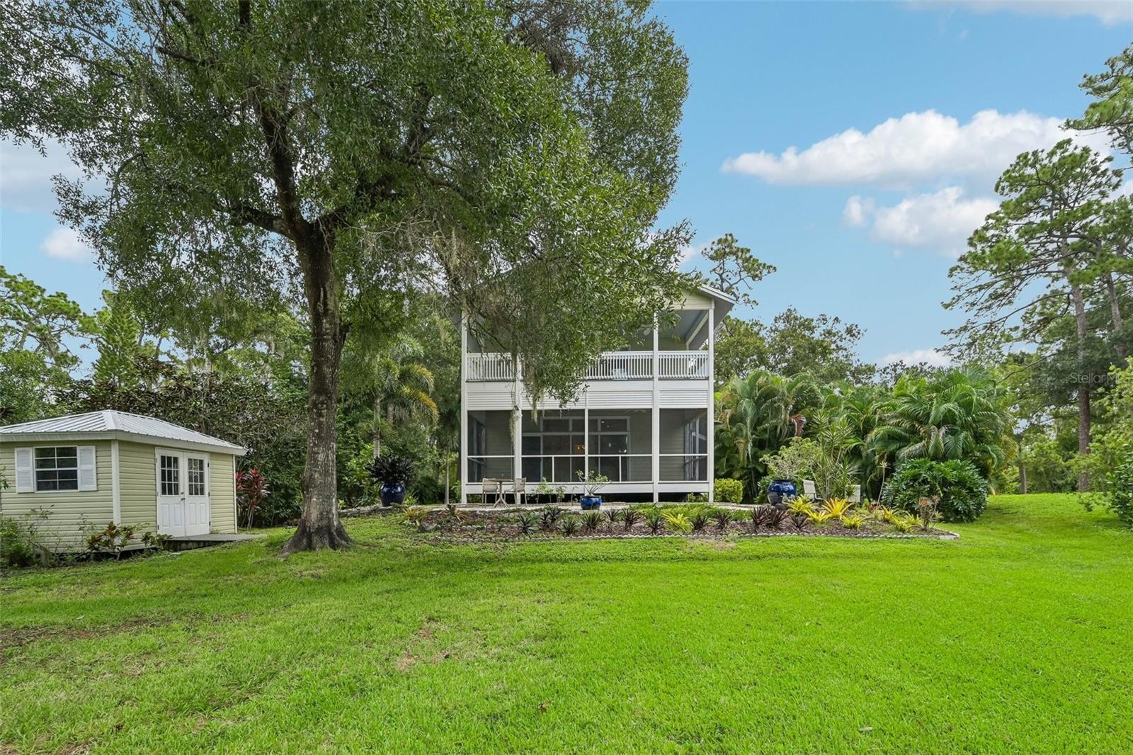 817 OAK VISTA DR — photo 35
