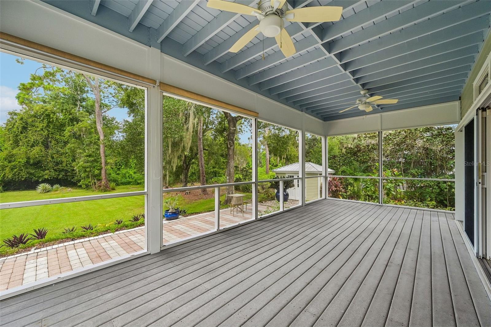 817 OAK VISTA DR — photo 31