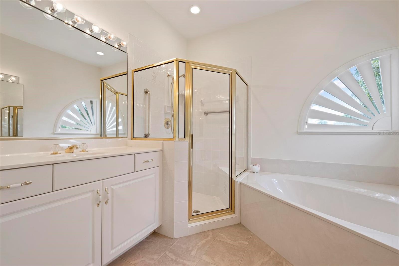 613 KHYBER LN — photo 46