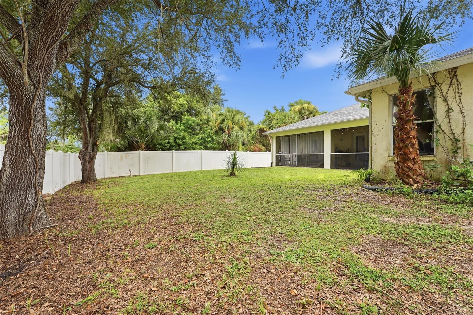 2661 MUGLONE LN — photo 30