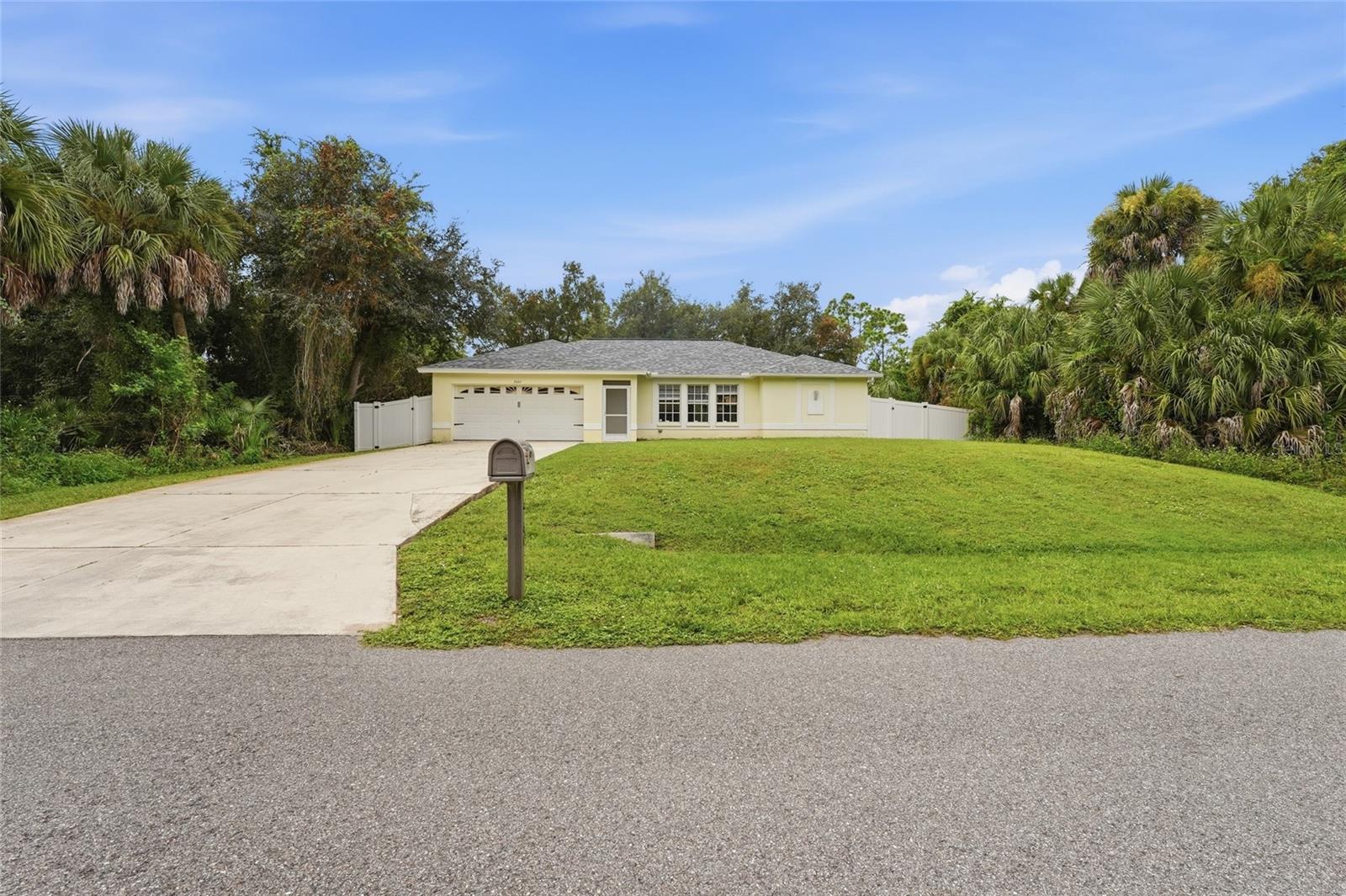 2661 MUGLONE LN — photo 13