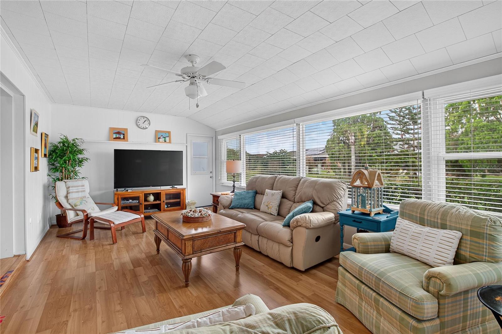 1517 ALLEGHENY DR — photo 21