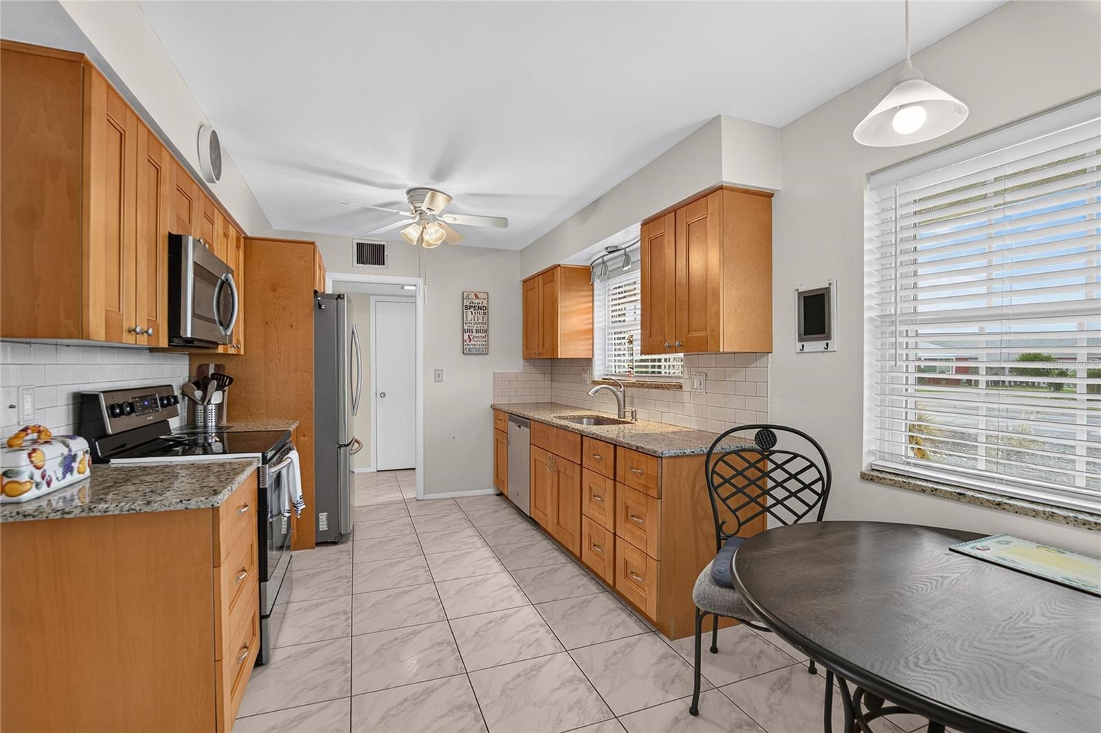 1517 ALLEGHENY DR — photo 3