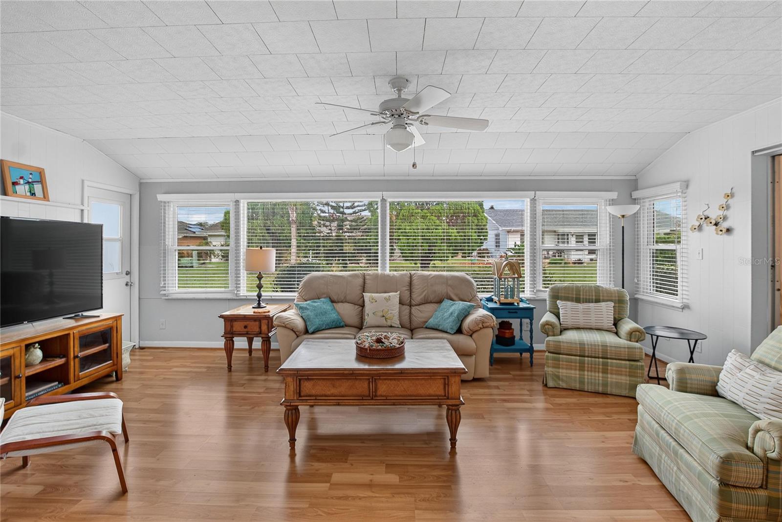 1517 ALLEGHENY DR — photo 20