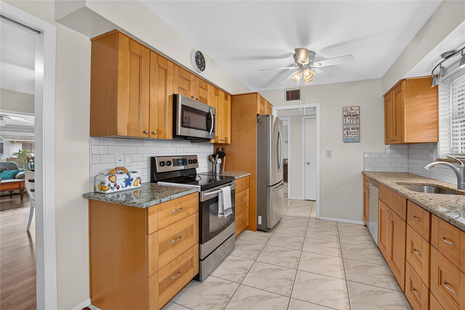 1517 ALLEGHENY DR — photo 5