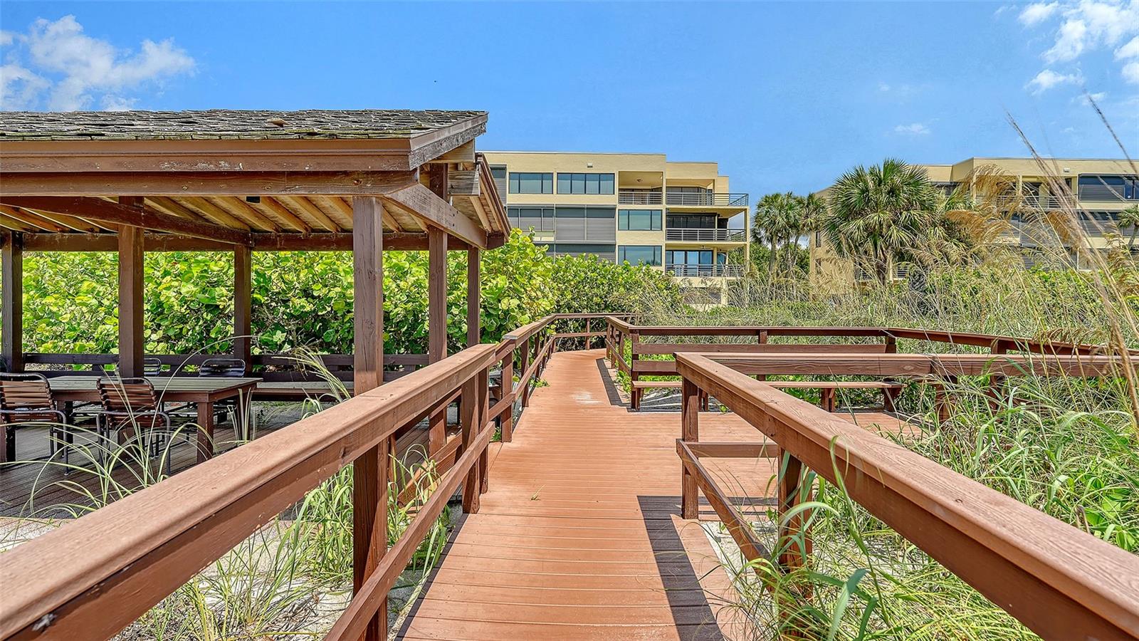 5461 GULF OF MEXICO DR #304 — photo 49