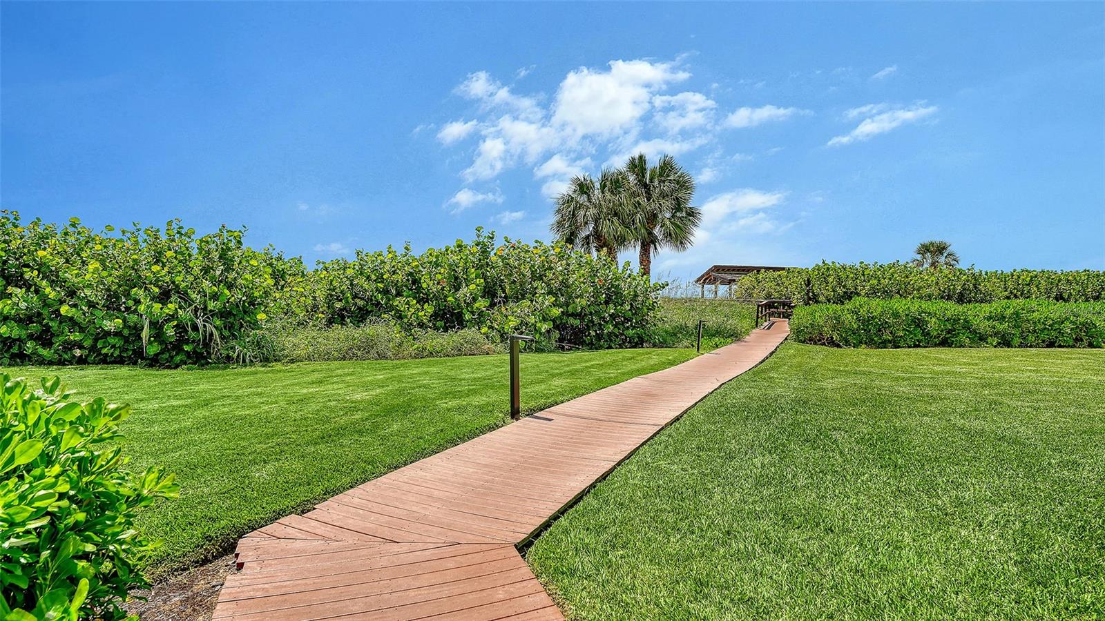 5461 GULF OF MEXICO DR #304 — photo 42