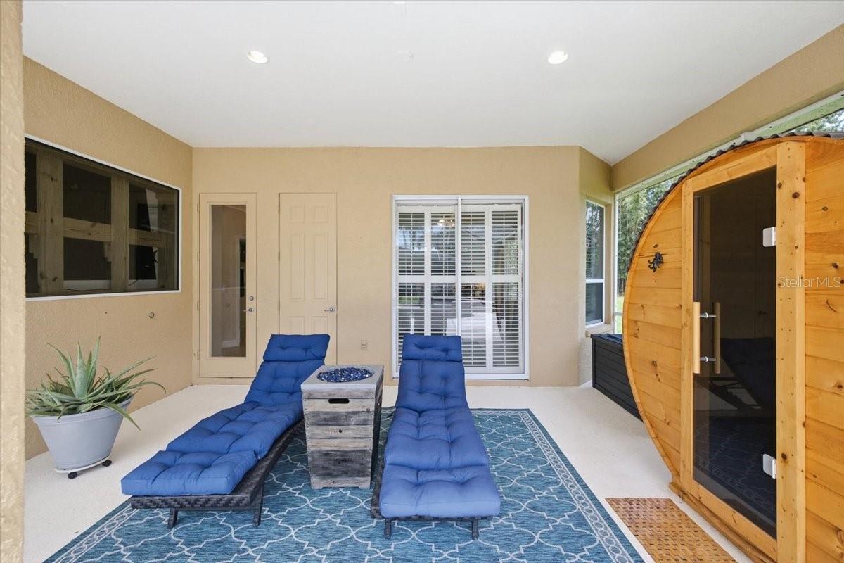 2400 LITTLE COUNTRY RD — photo 38