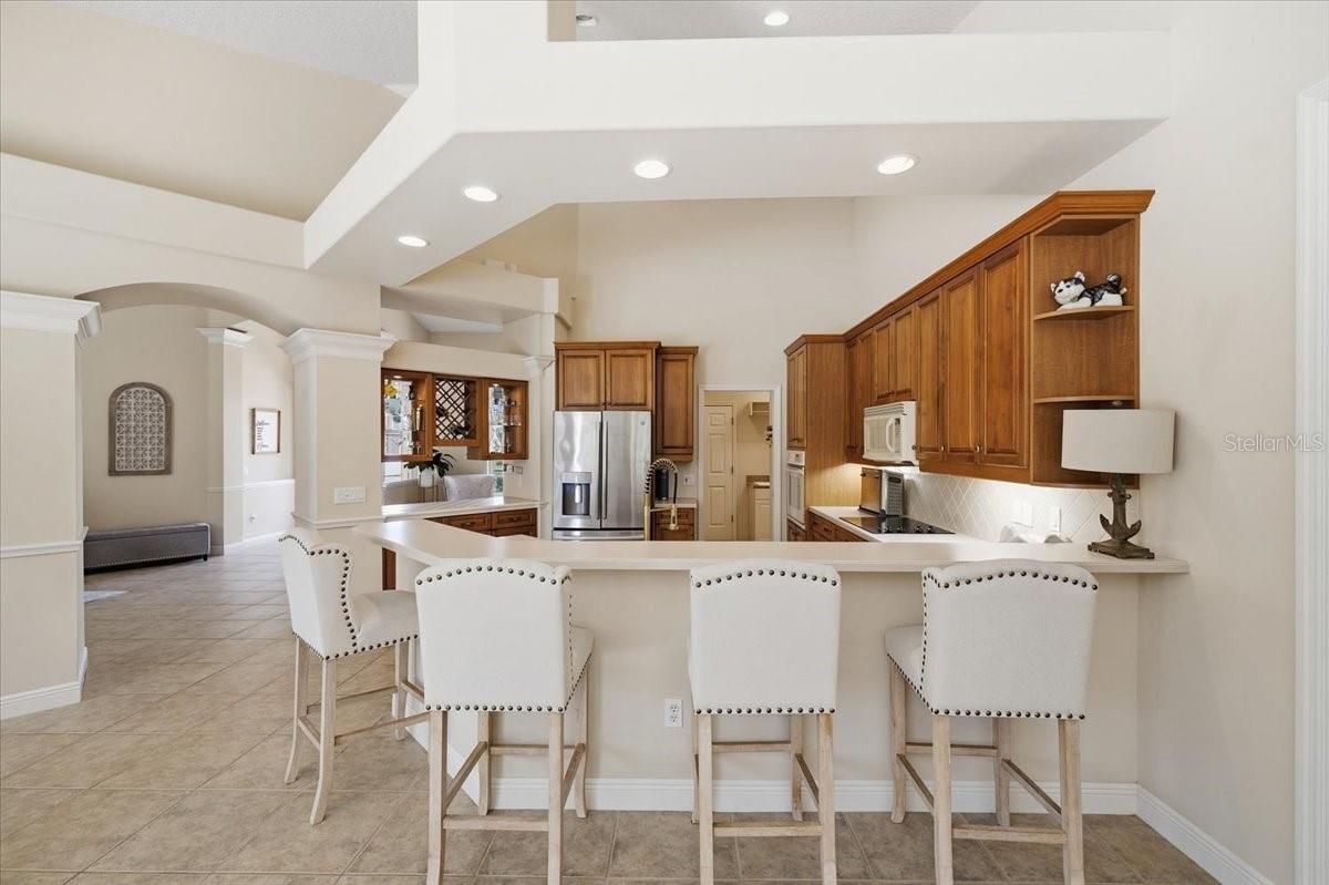 2400 LITTLE COUNTRY RD — photo 11