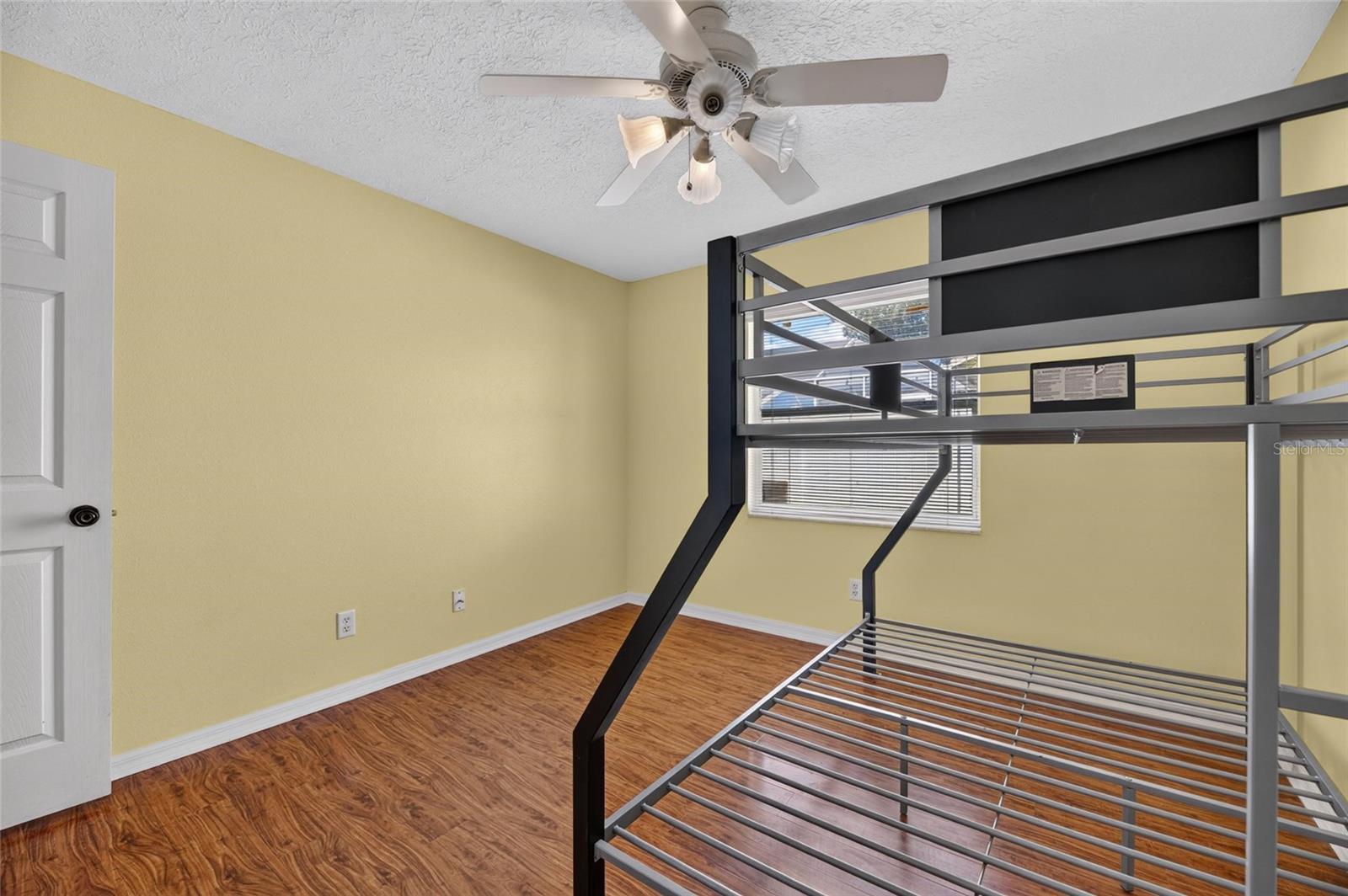 4404 KENDAL CT — photo 48