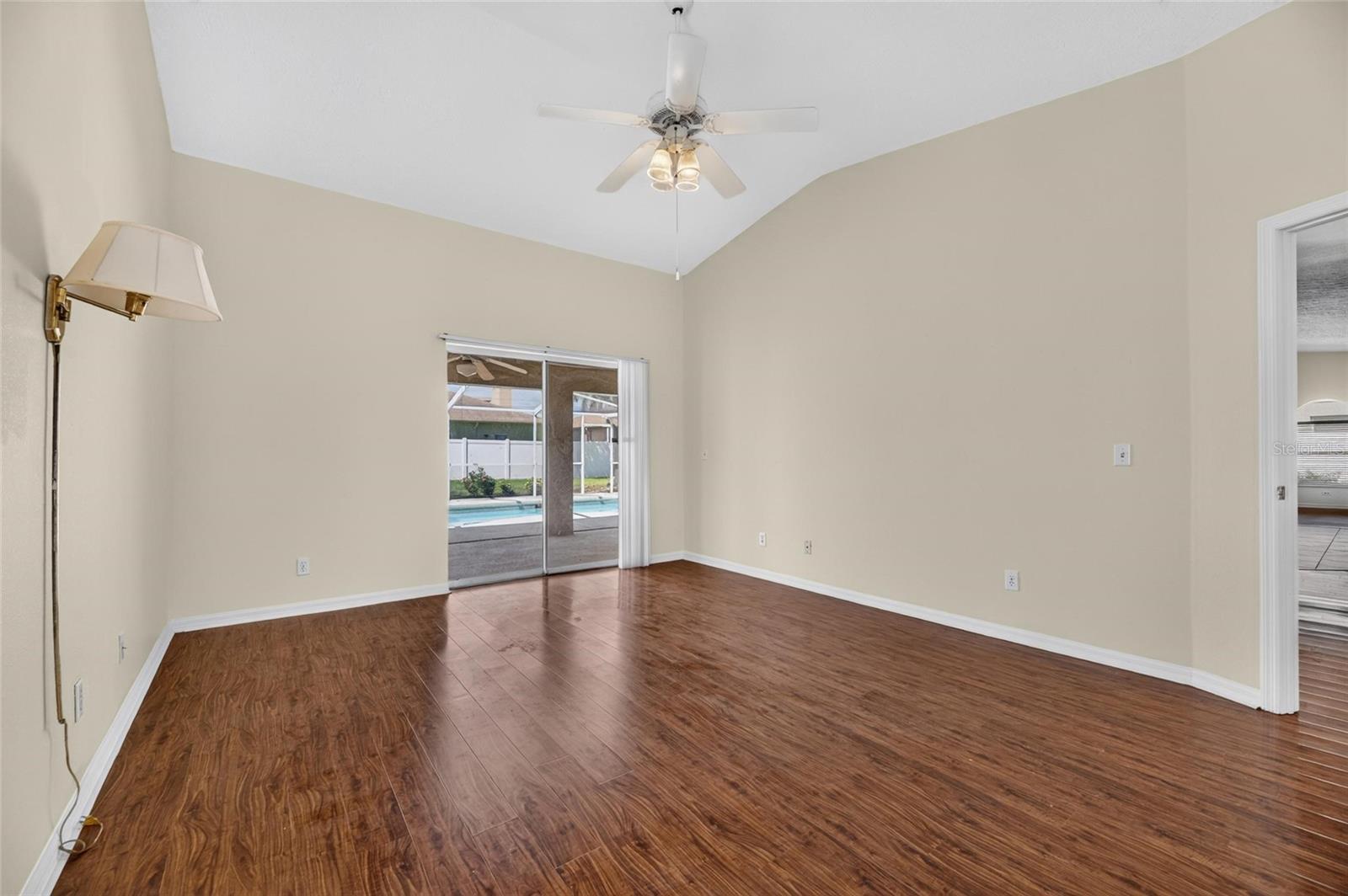 4404 KENDAL CT — photo 15