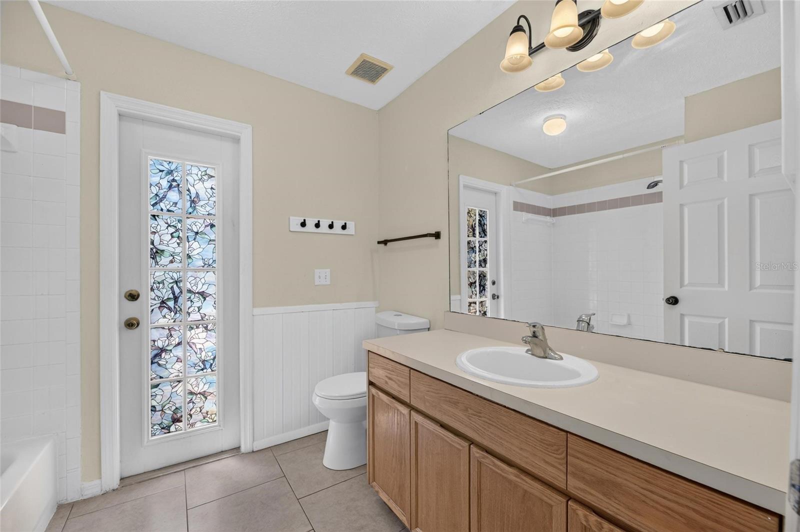4404 KENDAL CT — photo 43