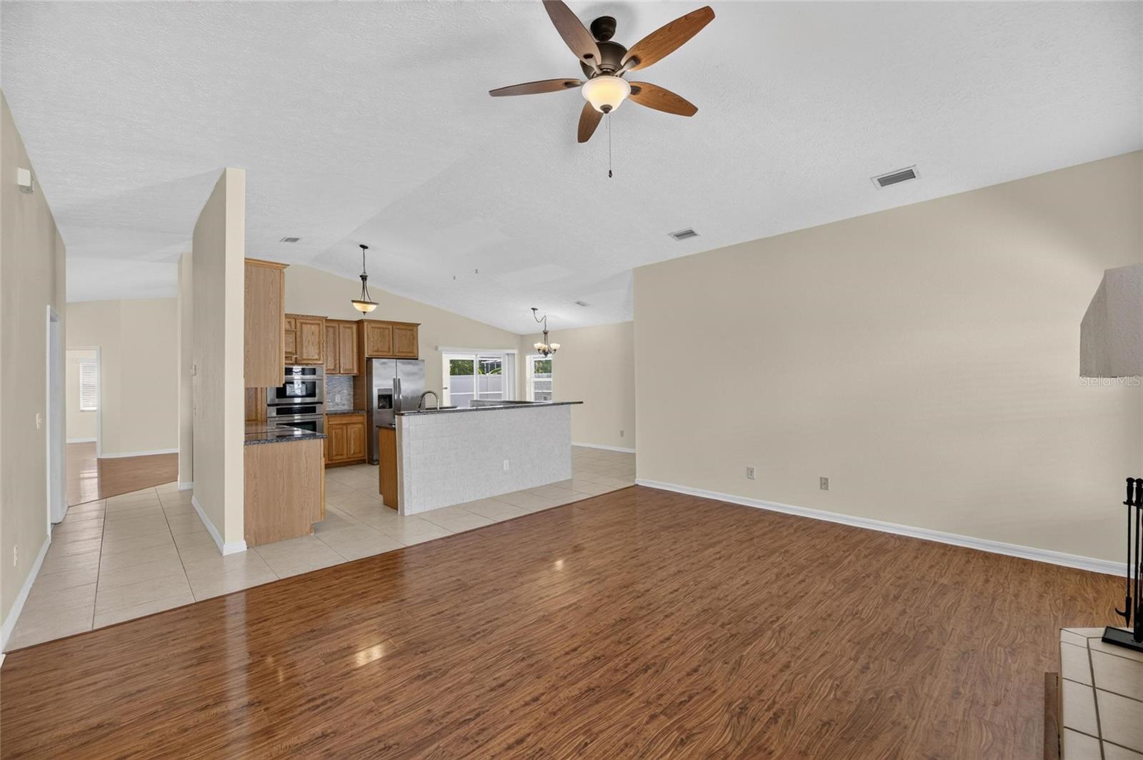 4404 KENDAL CT — photo 29