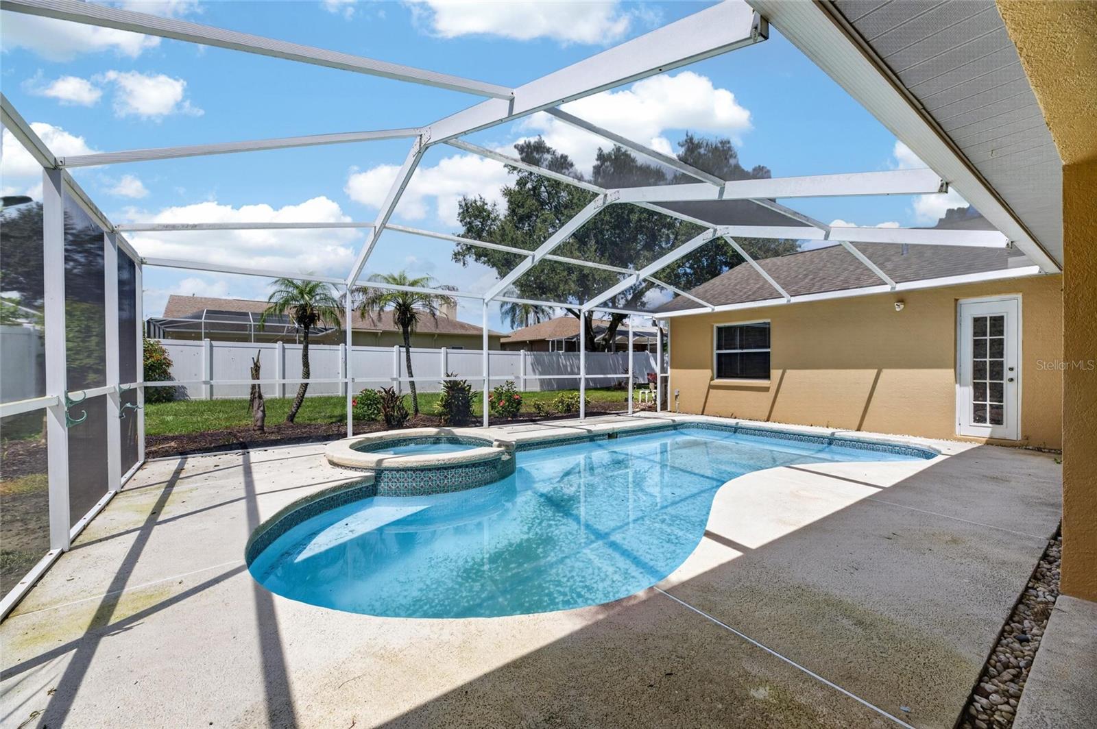 4404 KENDAL CT — photo 58