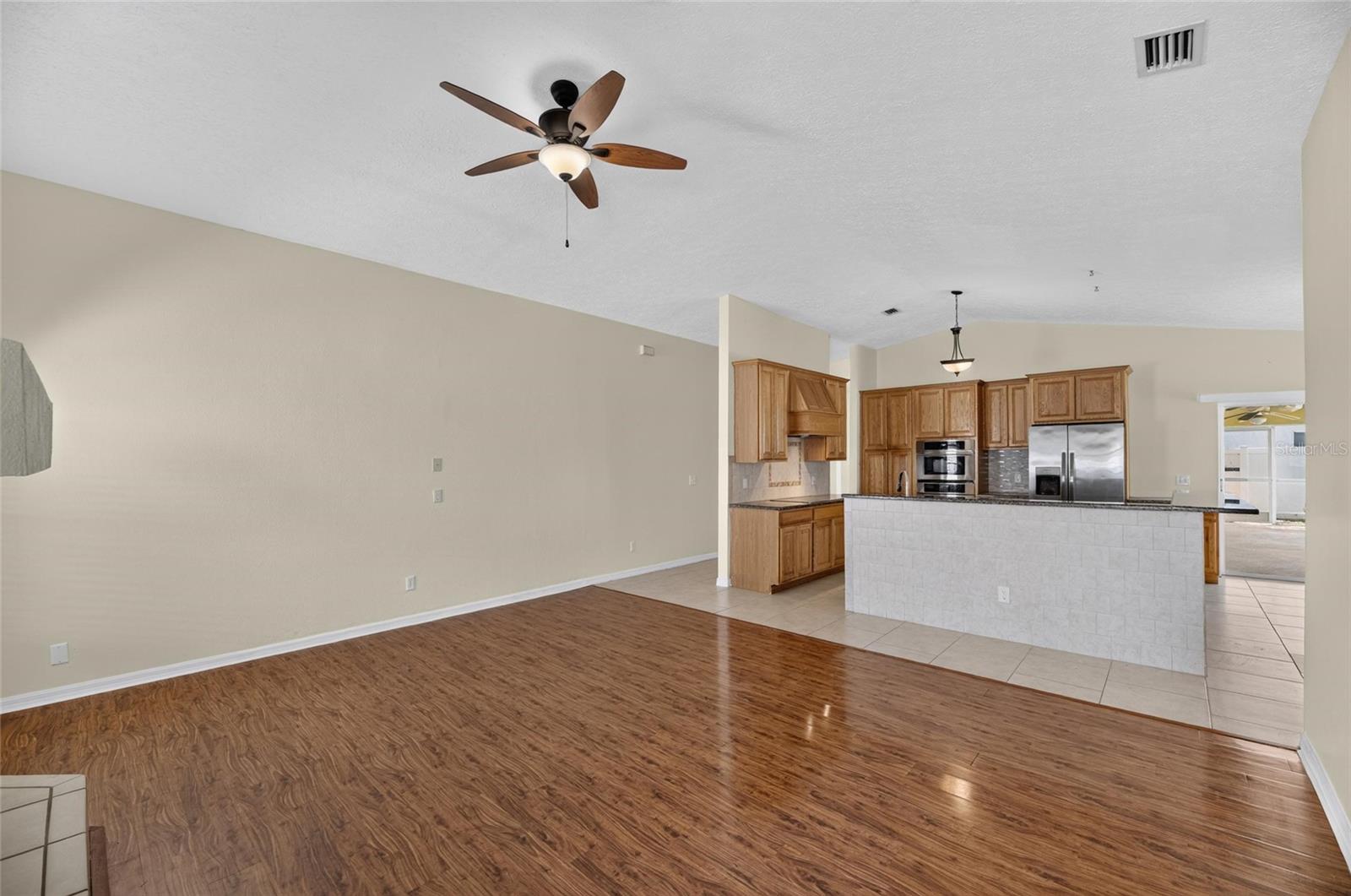 4404 KENDAL CT — photo 28