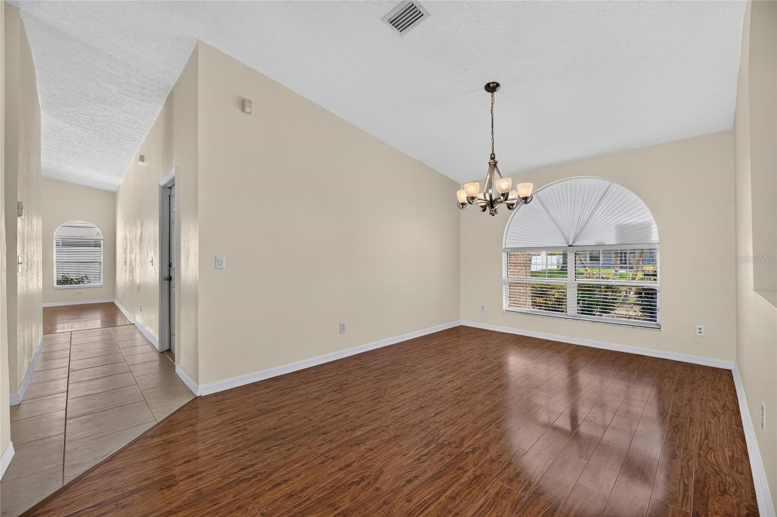 4404 KENDAL CT — photo 35