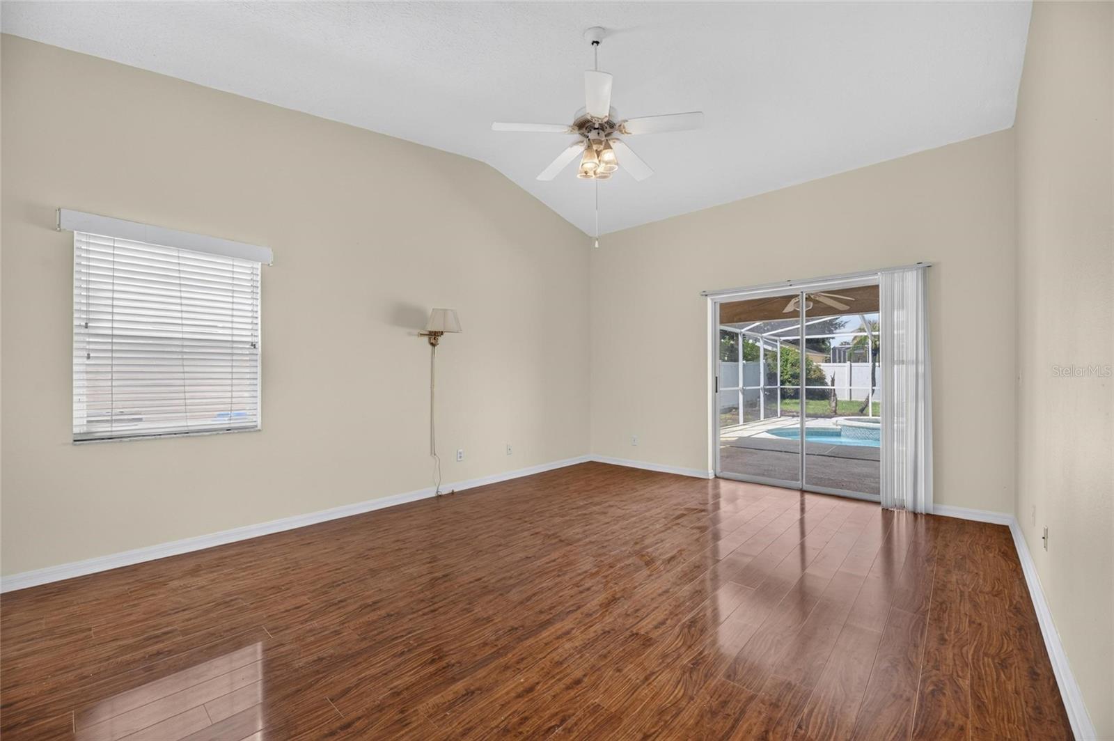 4404 KENDAL CT — photo 13