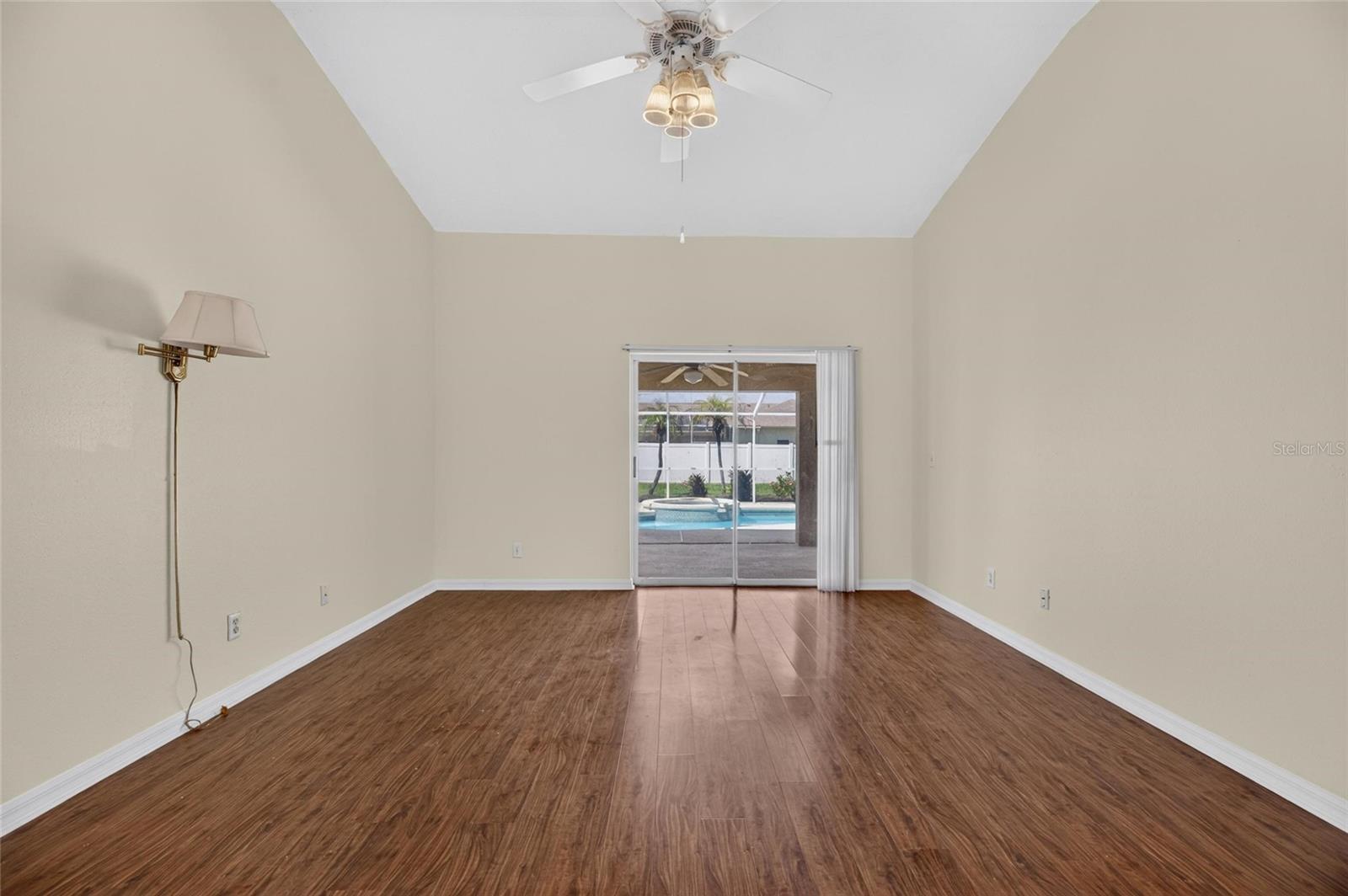 4404 KENDAL CT — photo 14