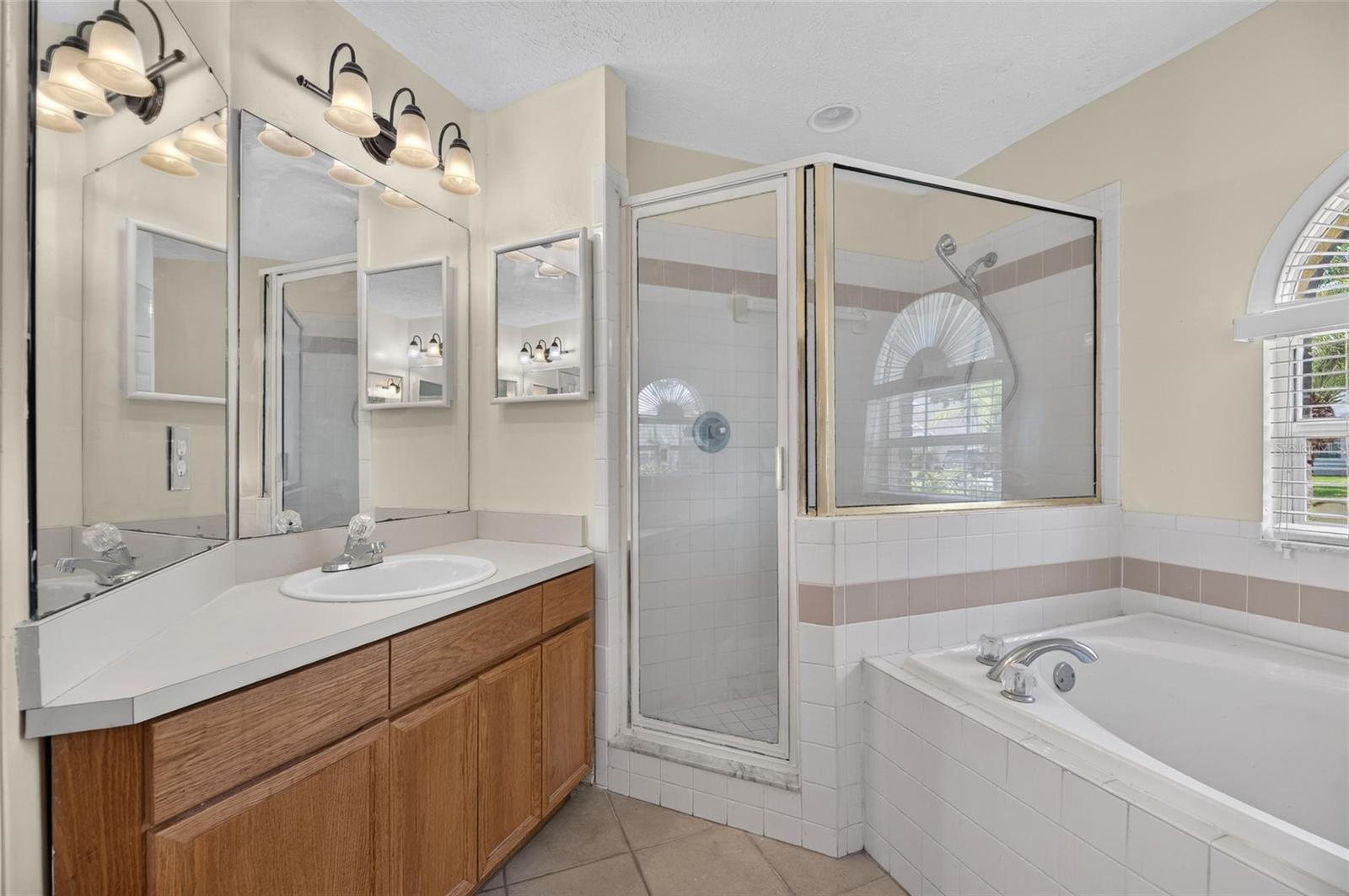 4404 KENDAL CT — photo 20