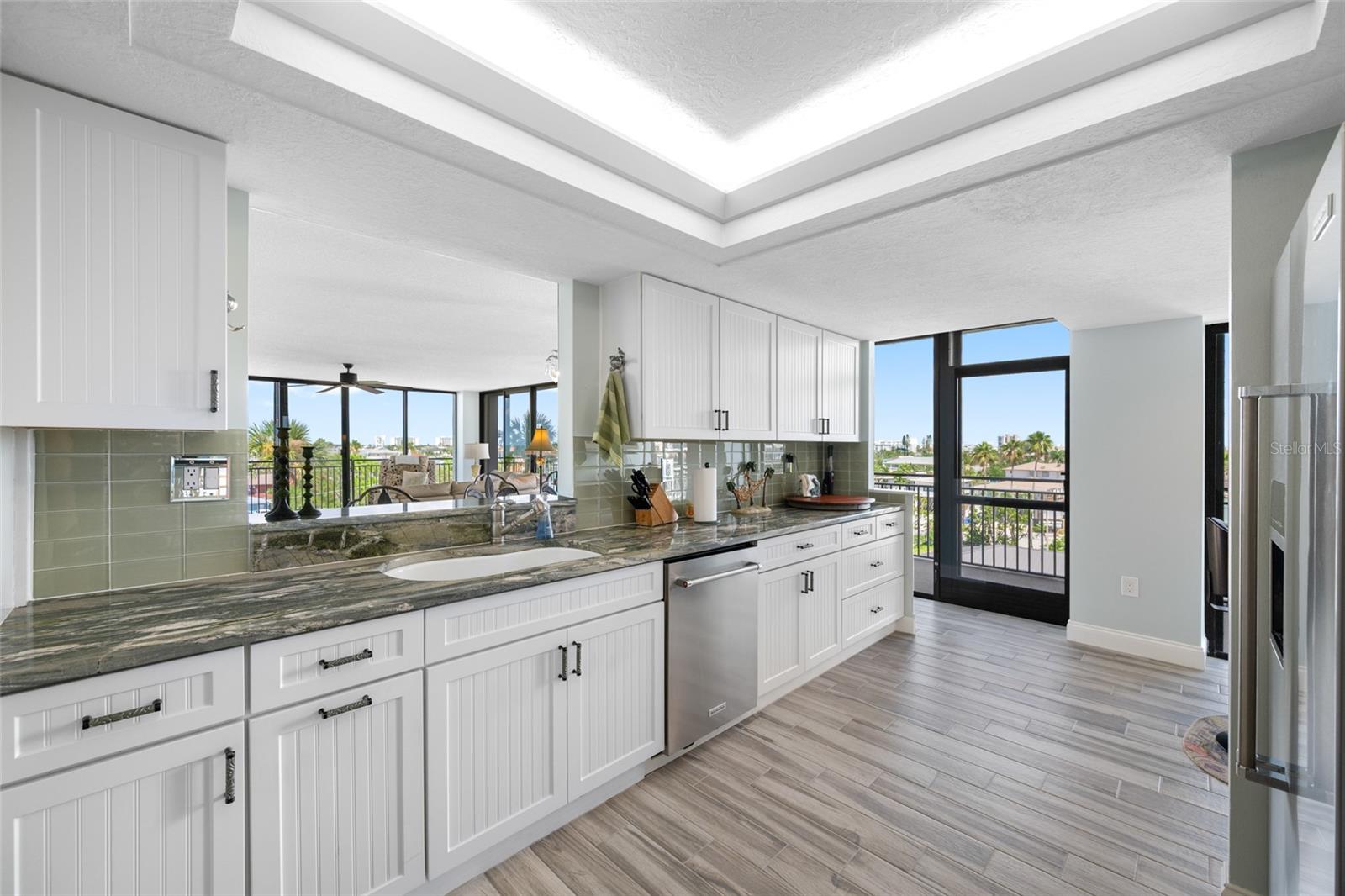 7650 BAYSHORE DR #406 — photo 11