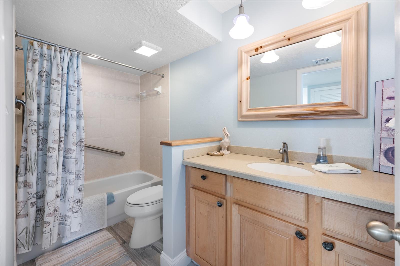 7650 BAYSHORE DR #406 — photo 26