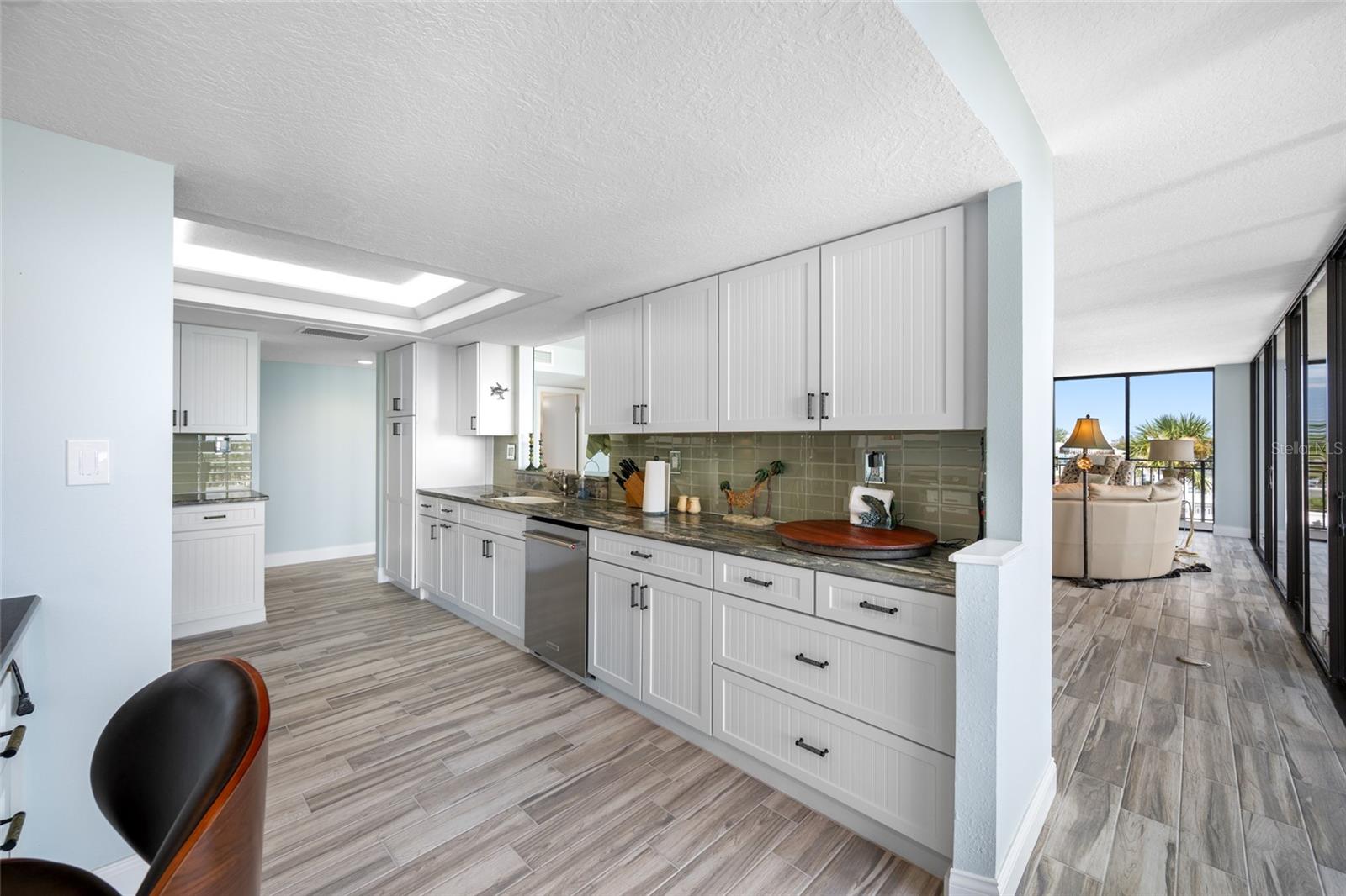 7650 BAYSHORE DR #406 — photo 18