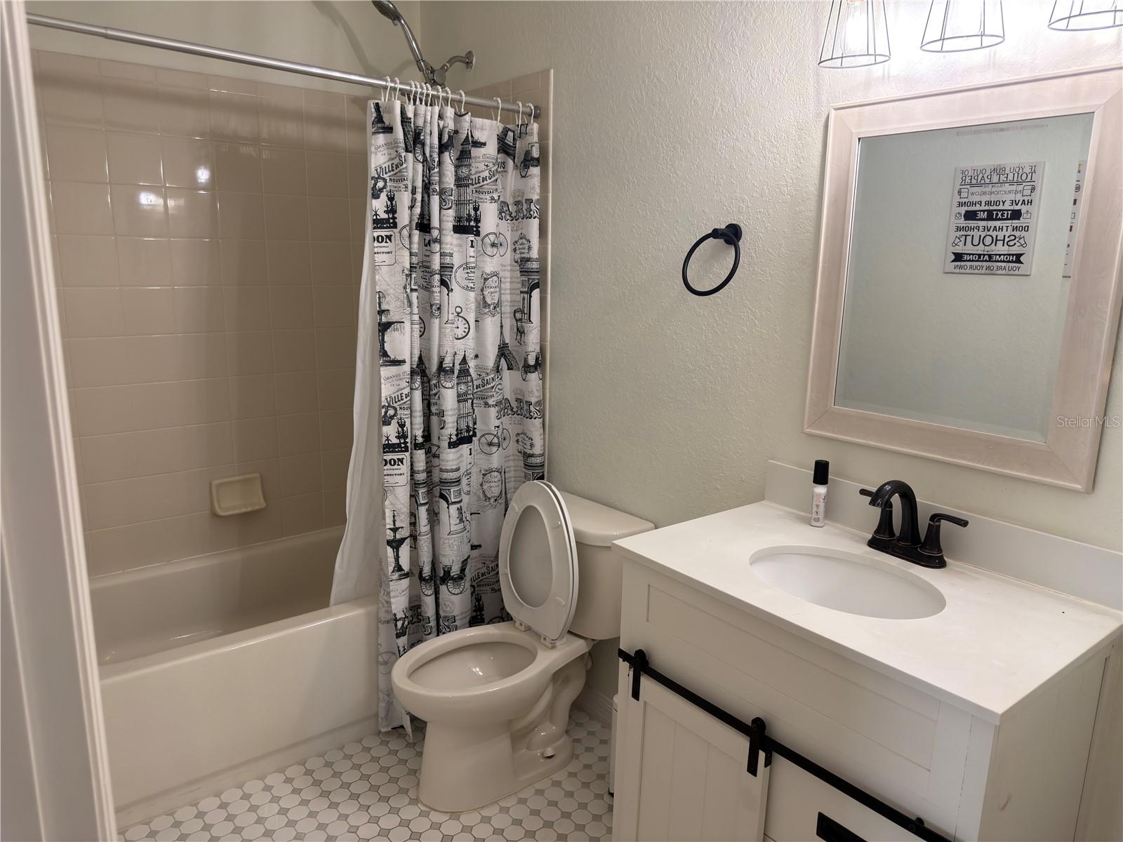 11340 SOUTHWIND LAKE DR — photo 26