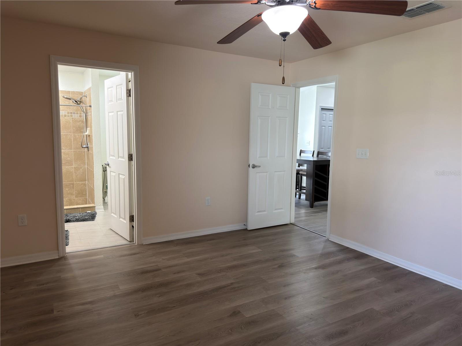 11340 SOUTHWIND LAKE DR — photo 17