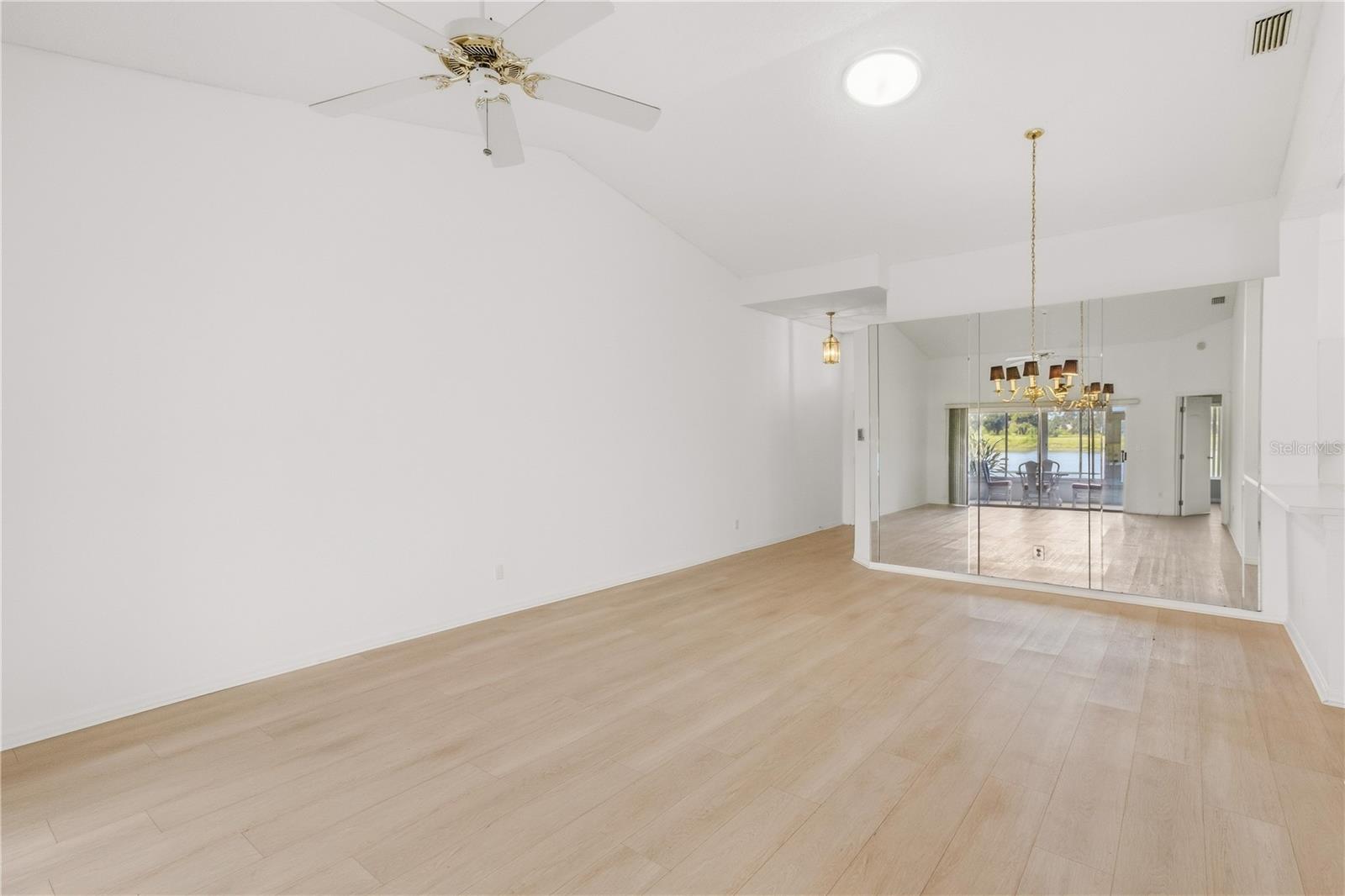 1002 NICENE CT #47 — photo 7
