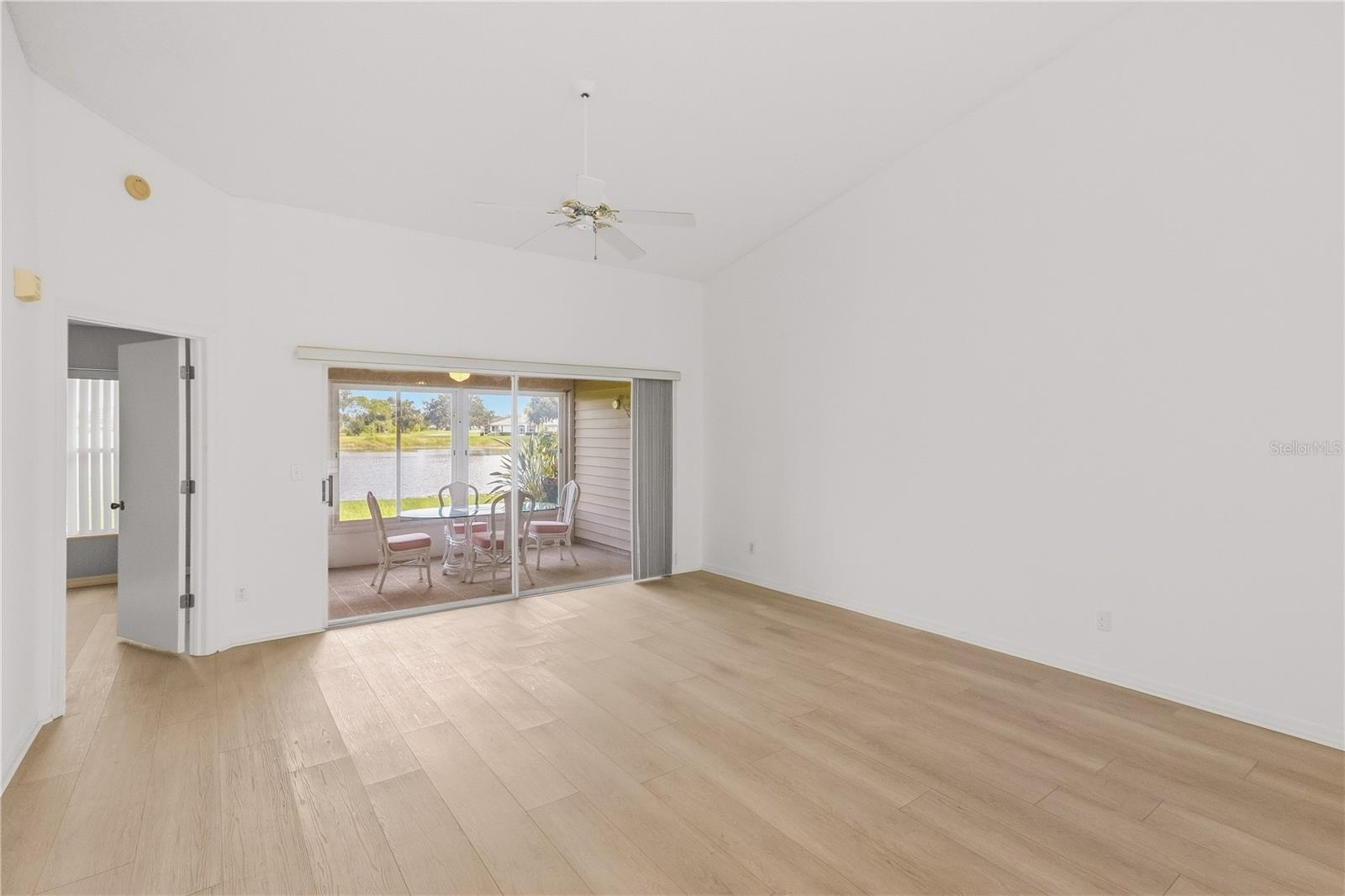 1002 NICENE CT #47 — photo 4