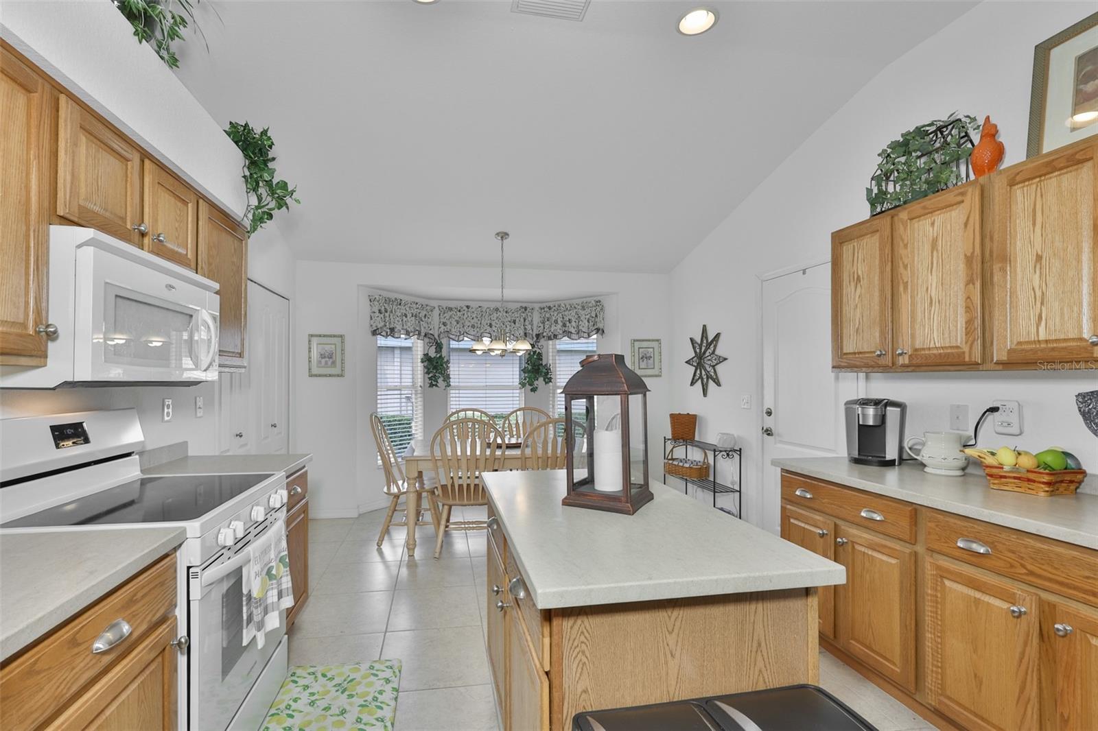 1251 CORINTH GREENS DR — photo 7