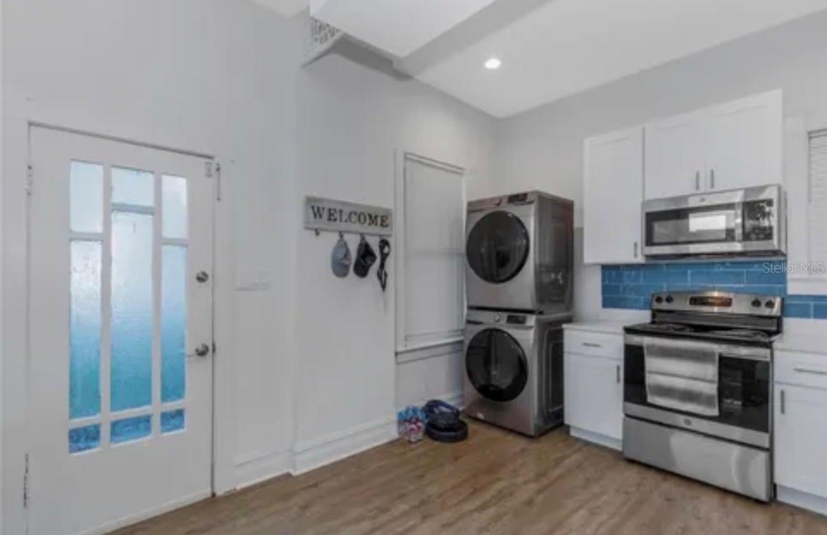 210 E PLYMOUTH ST #A — photo 3
