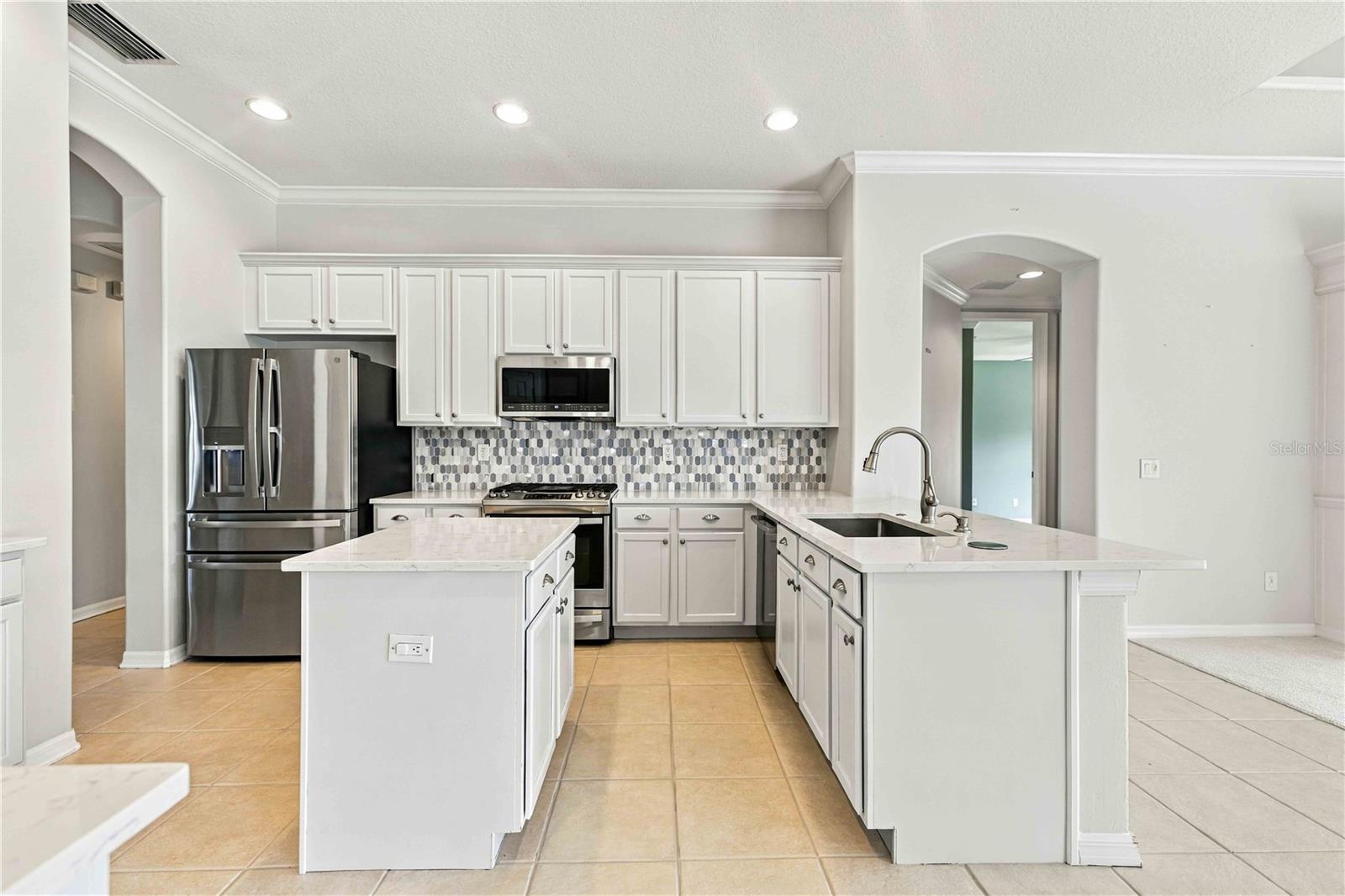 7409 GREEN ST — photo 17