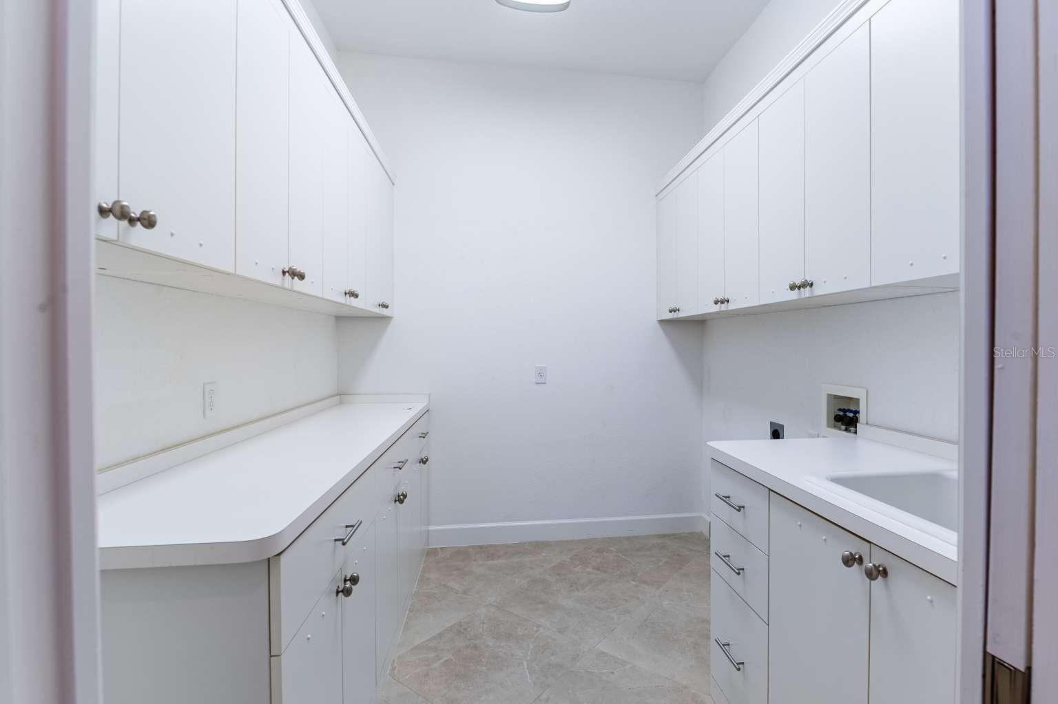 6914 STANHOPE PL — photo 23