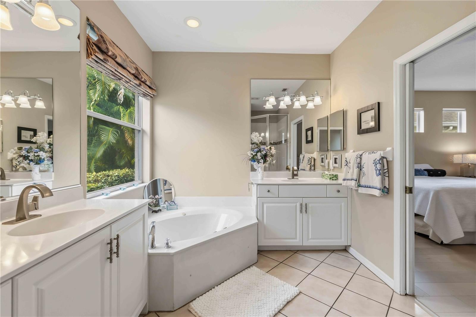 7907 ASHLEY CIR — photo 17