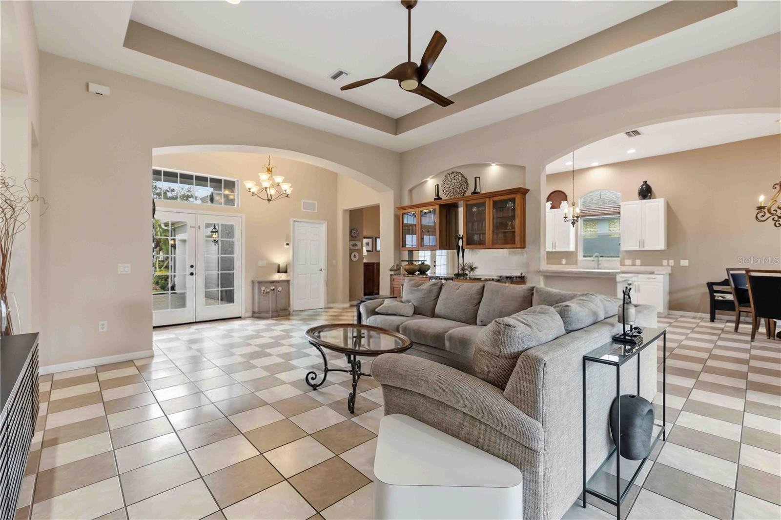 7907 ASHLEY CIR — photo 4
