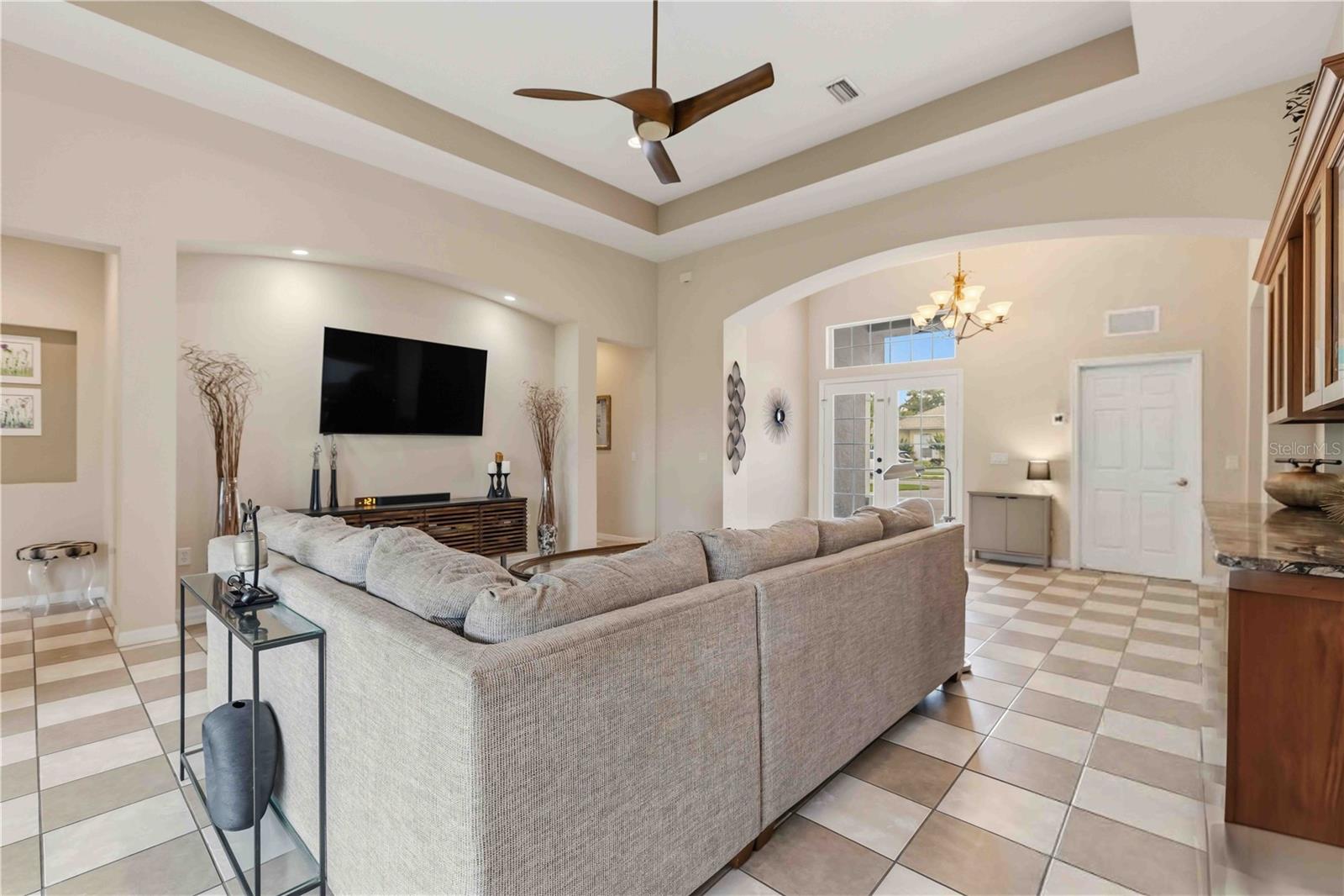 7907 ASHLEY CIR — photo 6