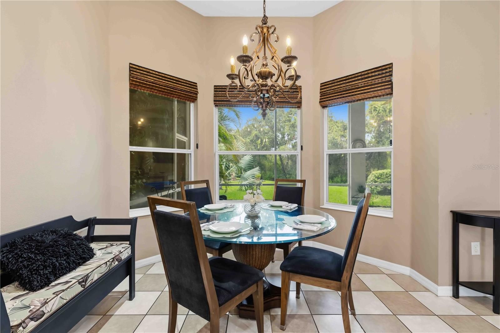 7907 ASHLEY CIR — photo 11
