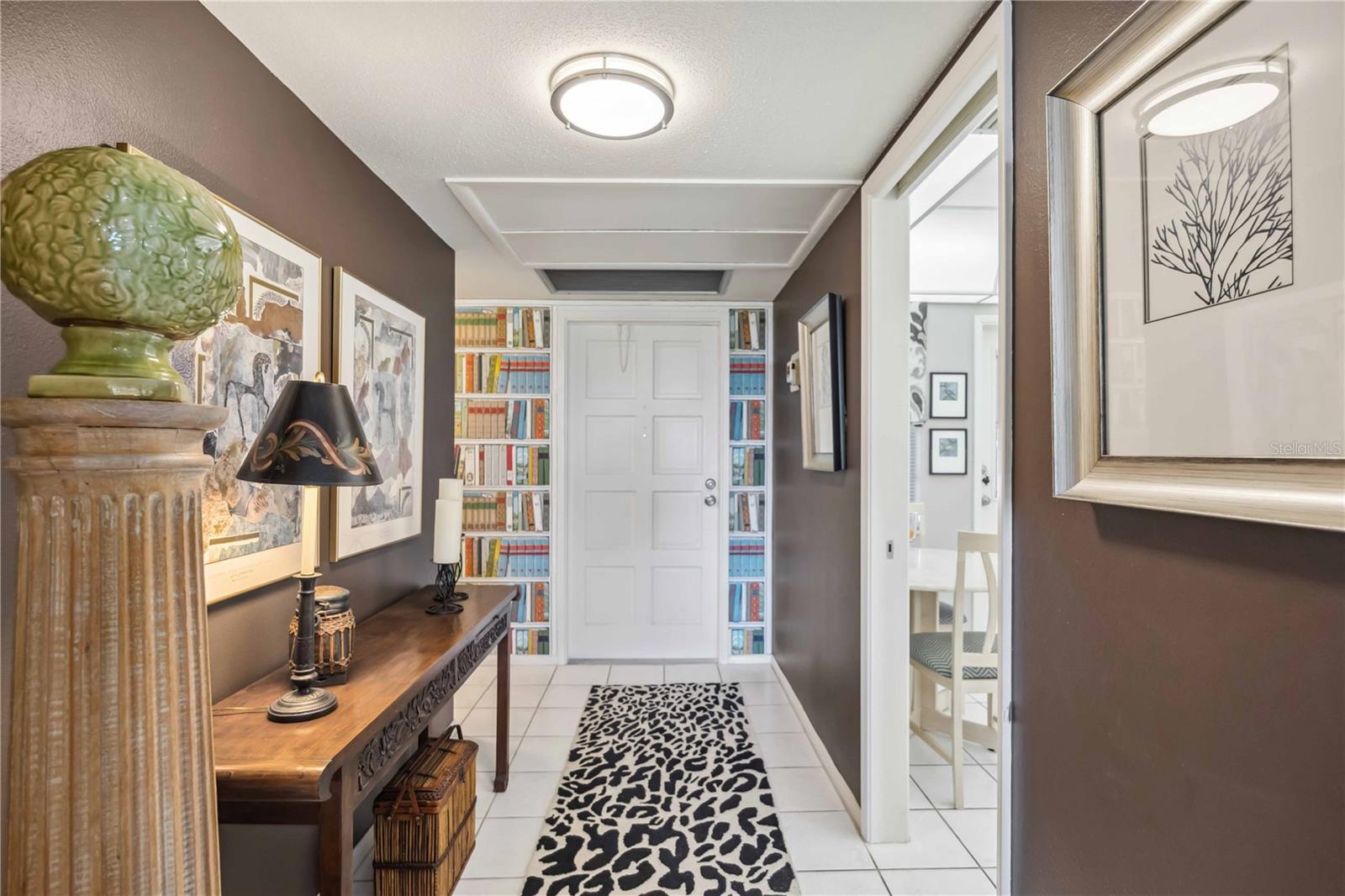 7461 W COUNTRY CLUB DR N #207 — photo 4