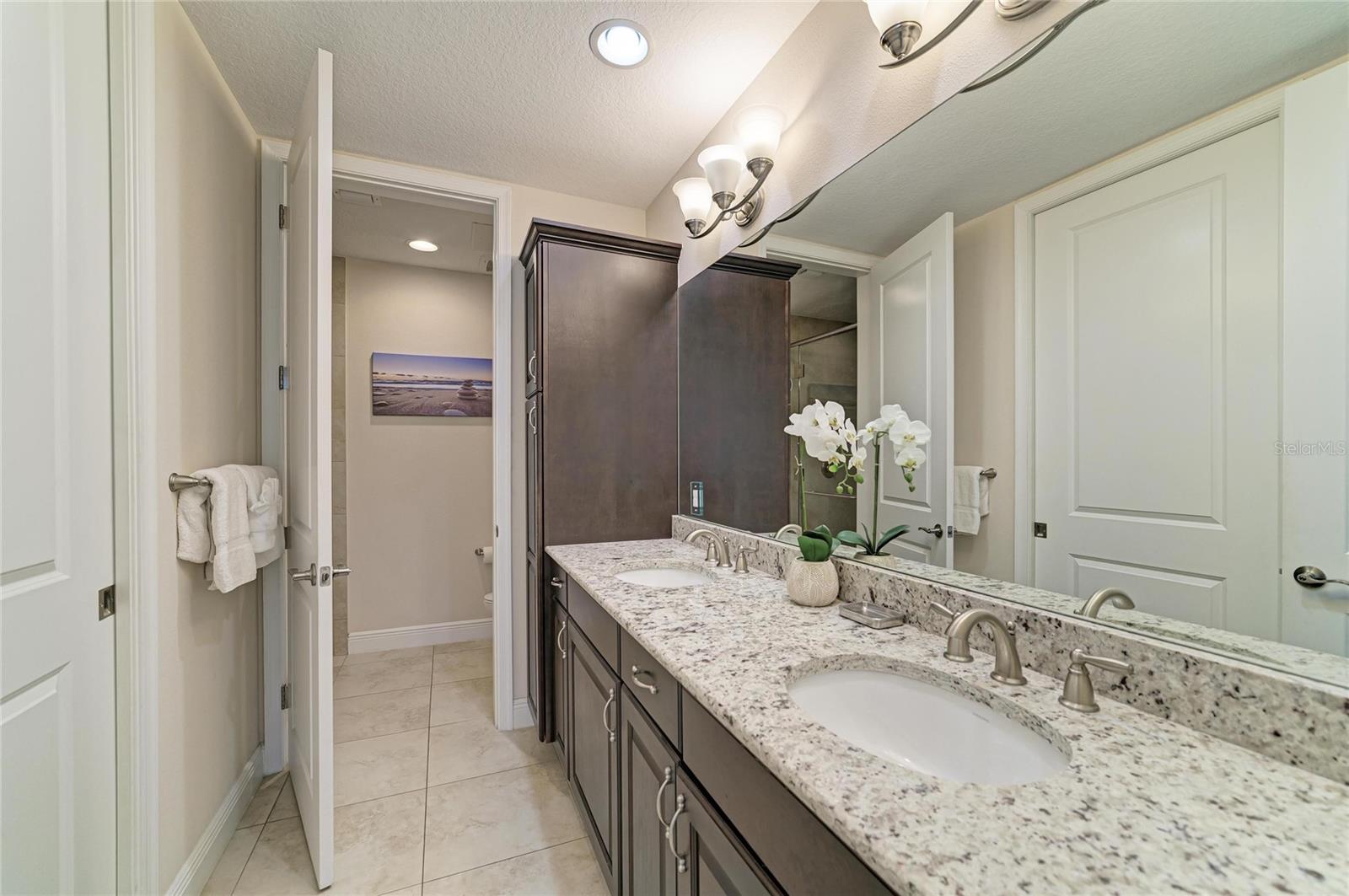 391 ARUBA CIR #101 — photo 27