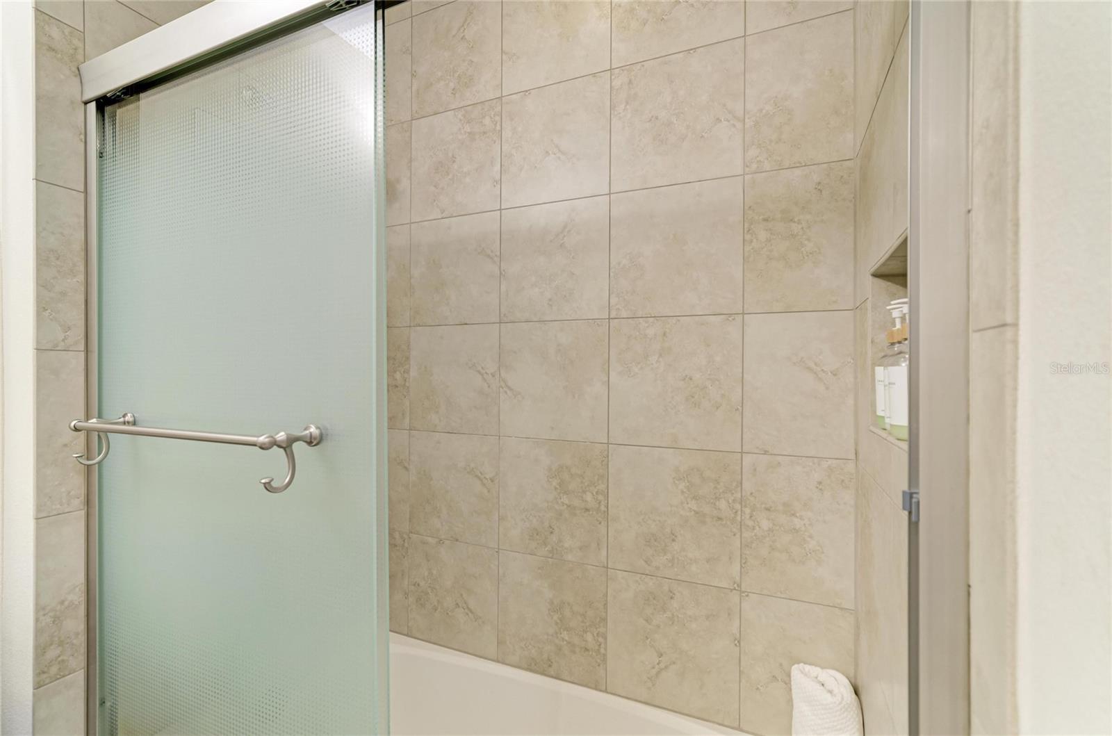 391 ARUBA CIR #101 — photo 34