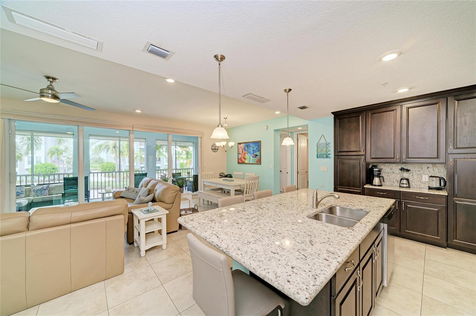 391 ARUBA CIR #101 — photo 37