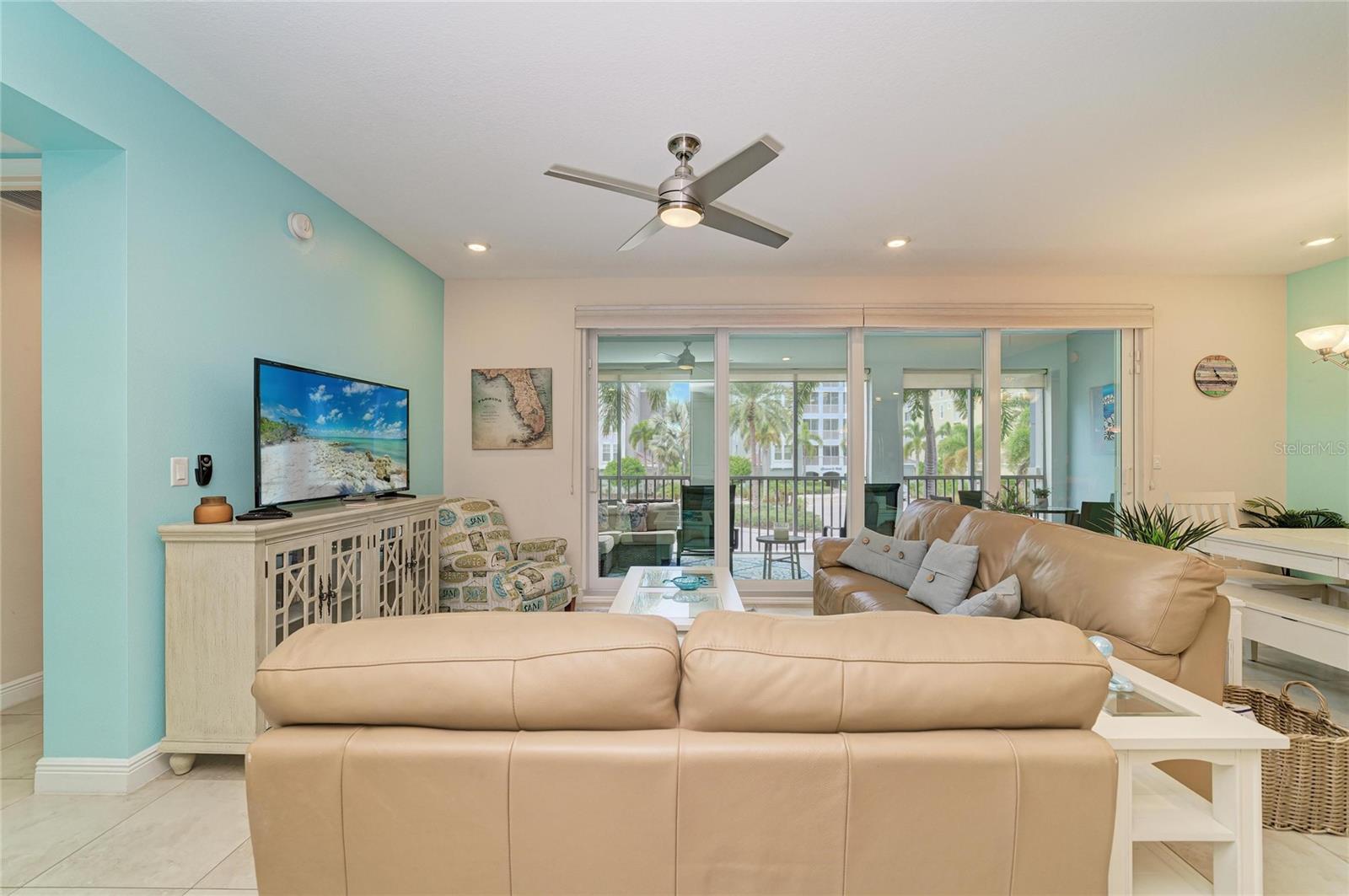391 ARUBA CIR #101 — photo 8